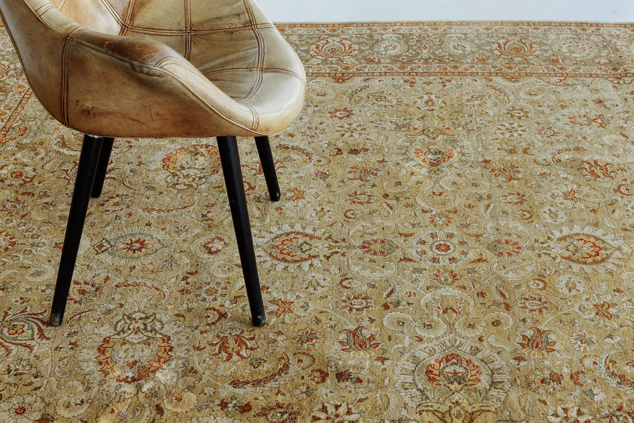 Feiner Naturfarbstoff Tabriz Allover-Design-Teppich (Wolle) im Angebot
