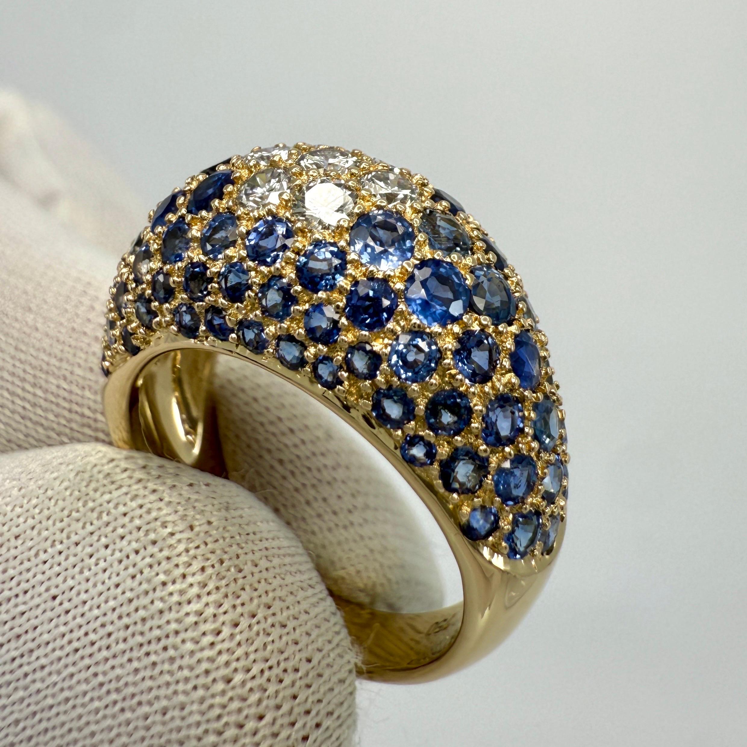 Taglio rotondo Raffinato anello a cupola in oro giallo 18 carati con zaffiro naturale e pavé di diamanti a taglio rotondo in vendita