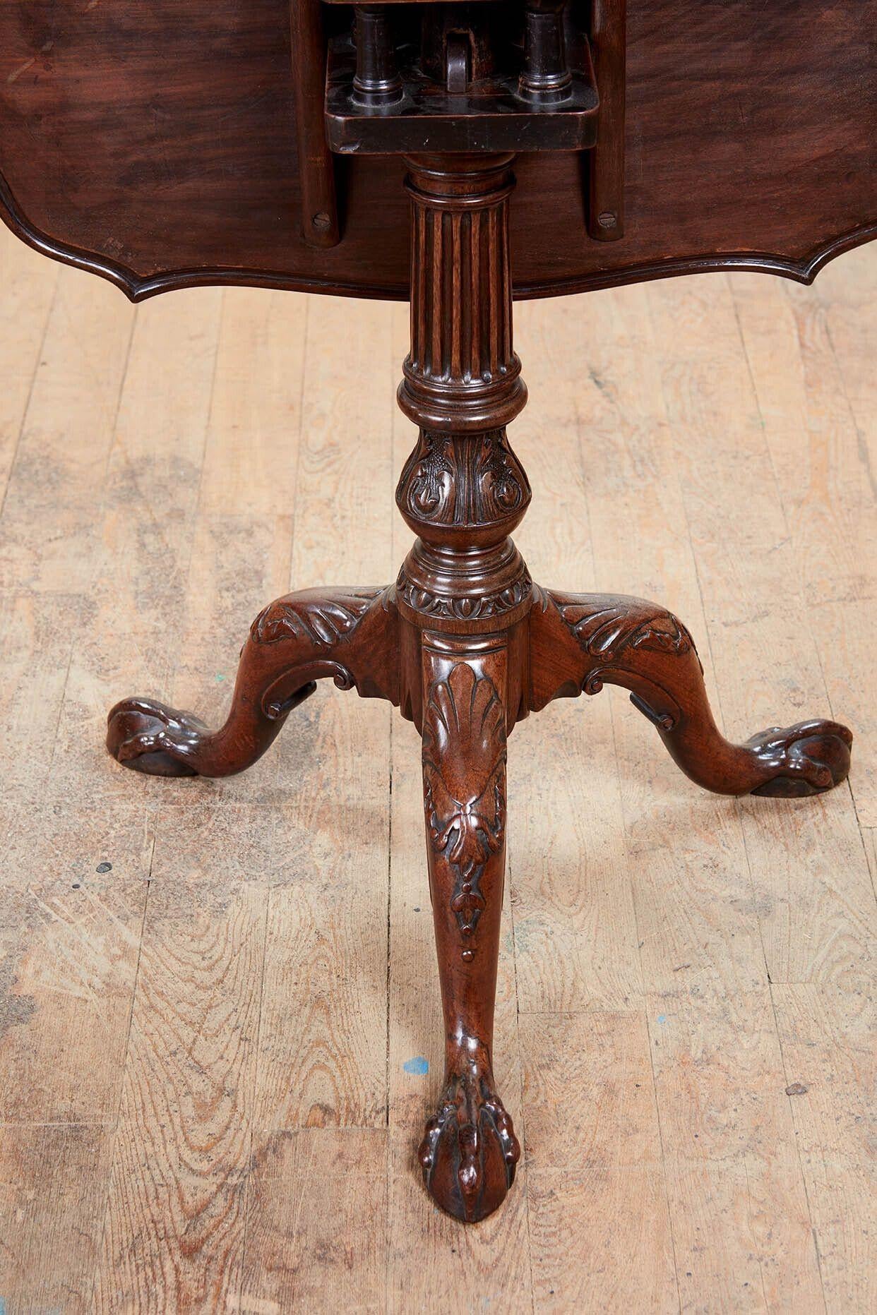 Fine Near Pair of Georgian Padouk Fretwork Gallery Tables For Sale 8
