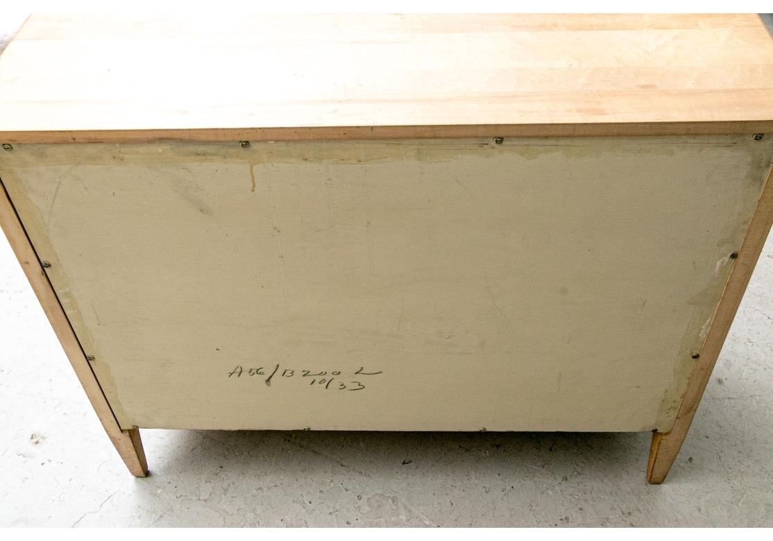 Neoclassico Fine cassapanca in stile neoclassico in betulla in vendita