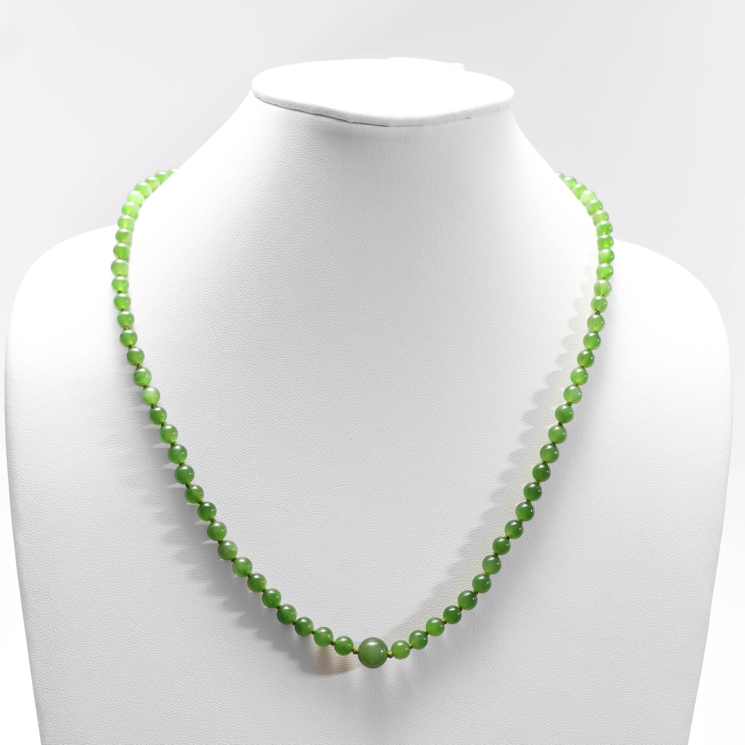 Women's or Men's Fine Nephrite Jade Necklace Hand Crafted Certified Untreated For Sale