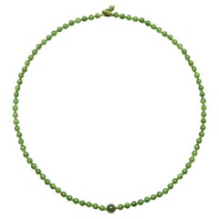Halskette aus feinem Nephrit und Jade, handgefertigt, zertifiziert und unbehandelt