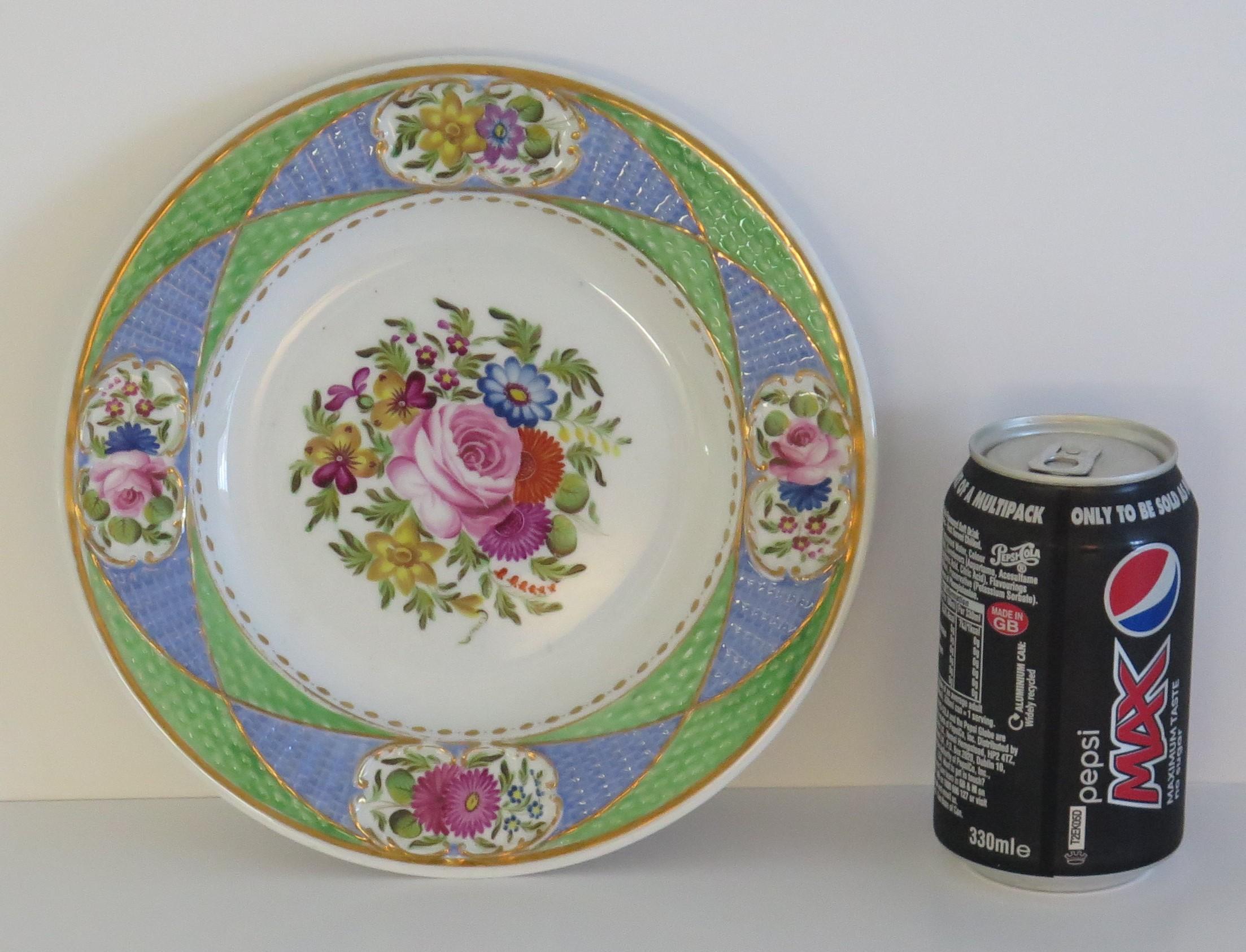 Assiette en porcelaine fine de Newhall à motif peint à la main 2050, géorgienne vers 1820 en vente 6