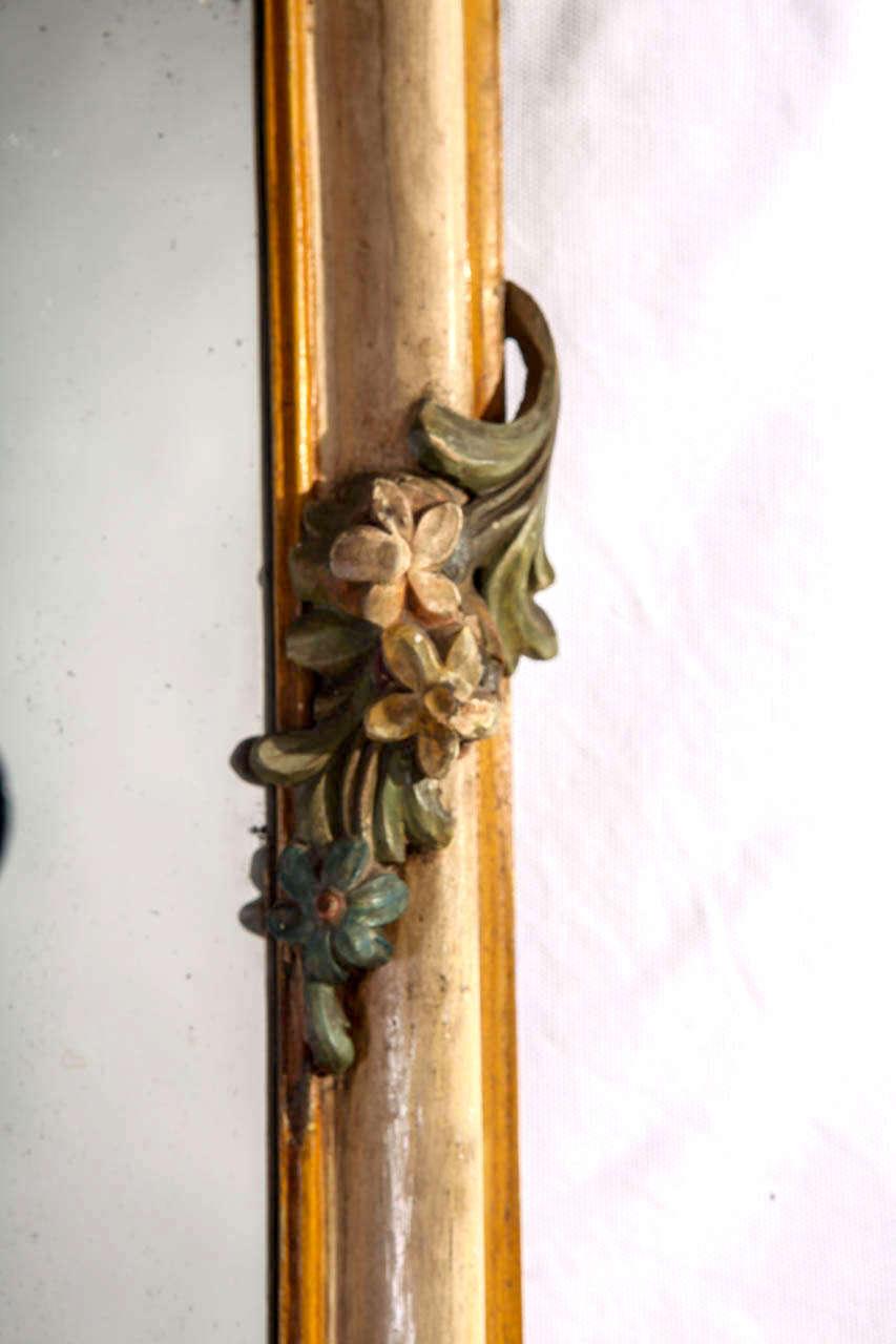 Fine Nord Italian 18th Century Painted Mirror In Good Condition For Sale In Rome, IT