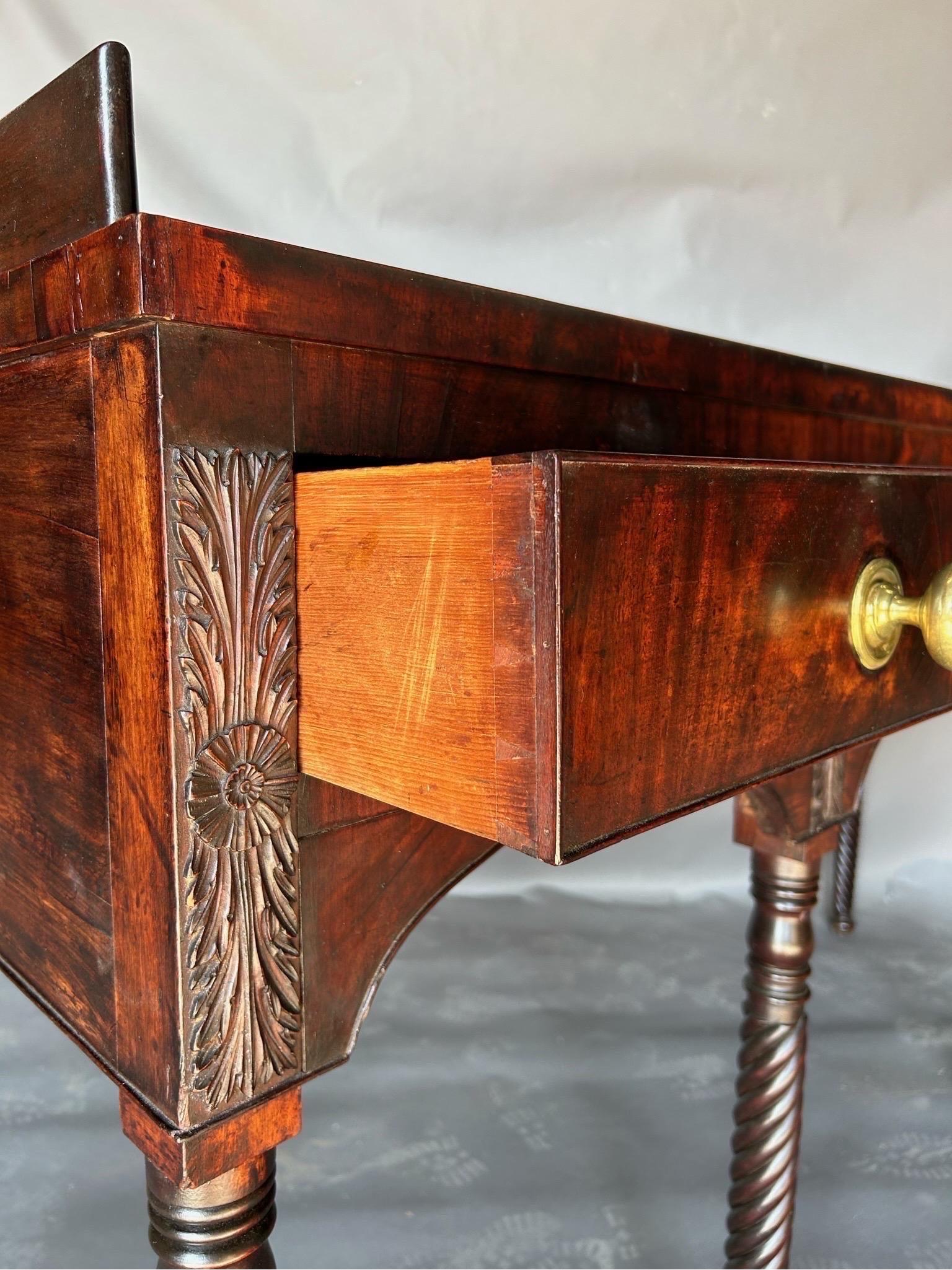 Fine Norfolk, VA Federal mahogany sideboard  For Sale 2
