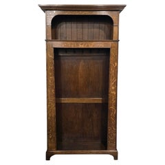 Fine Oak Hanging Hall Robe