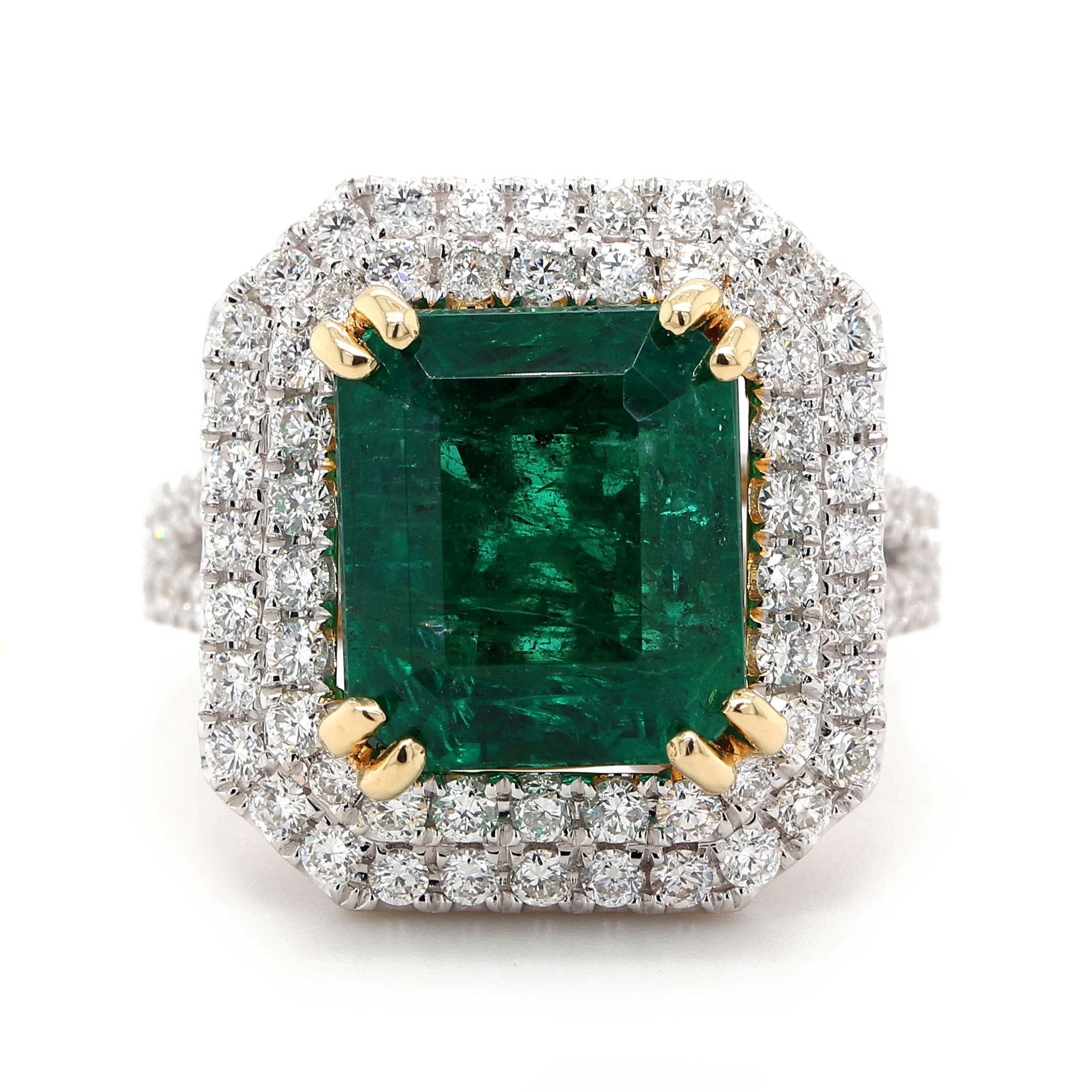 Fine Octagonal Cut Emerald Ring For Sale