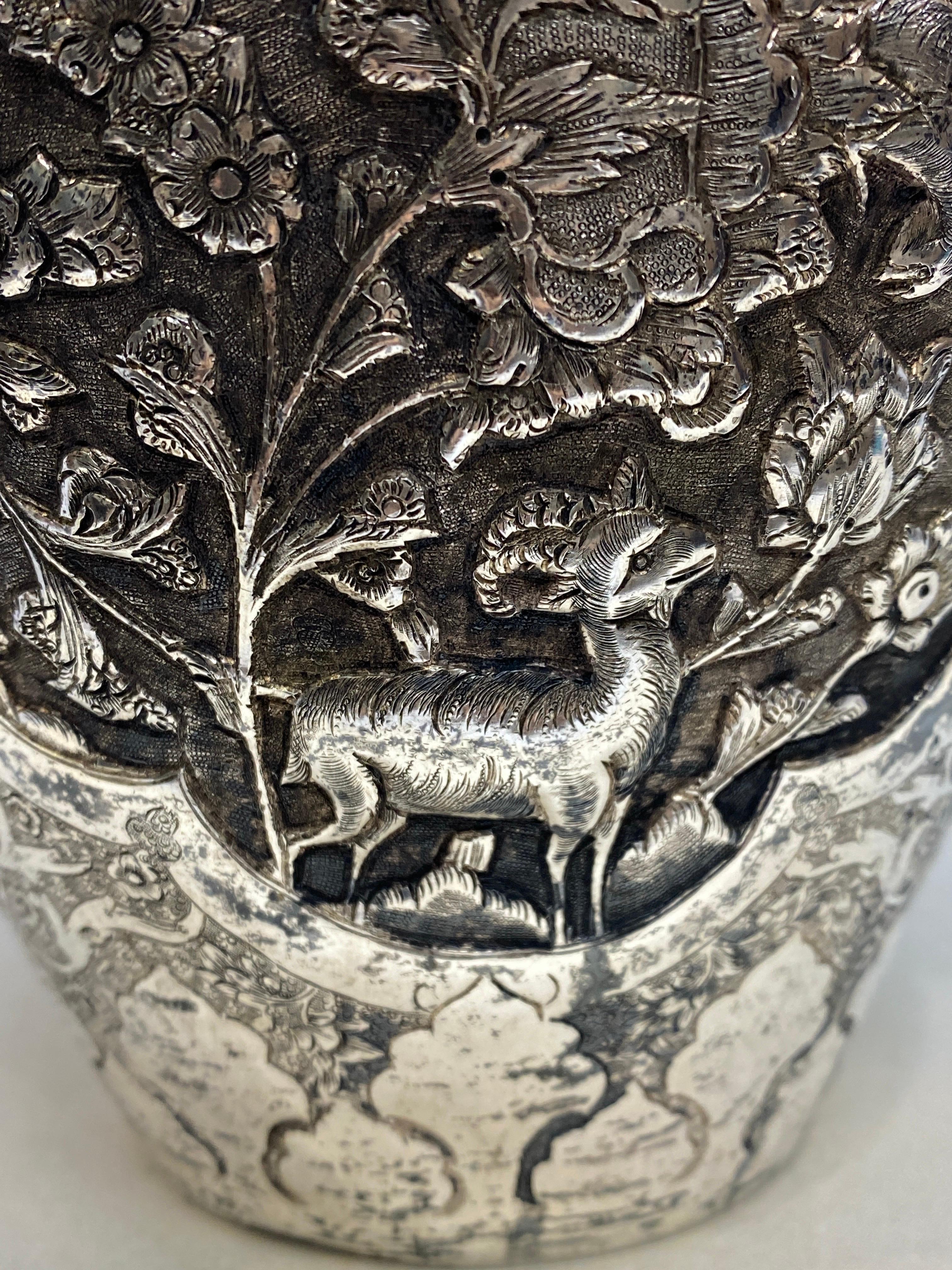 Feine alte persische islamische Qhalamzani-Repousse-Silbervase 4