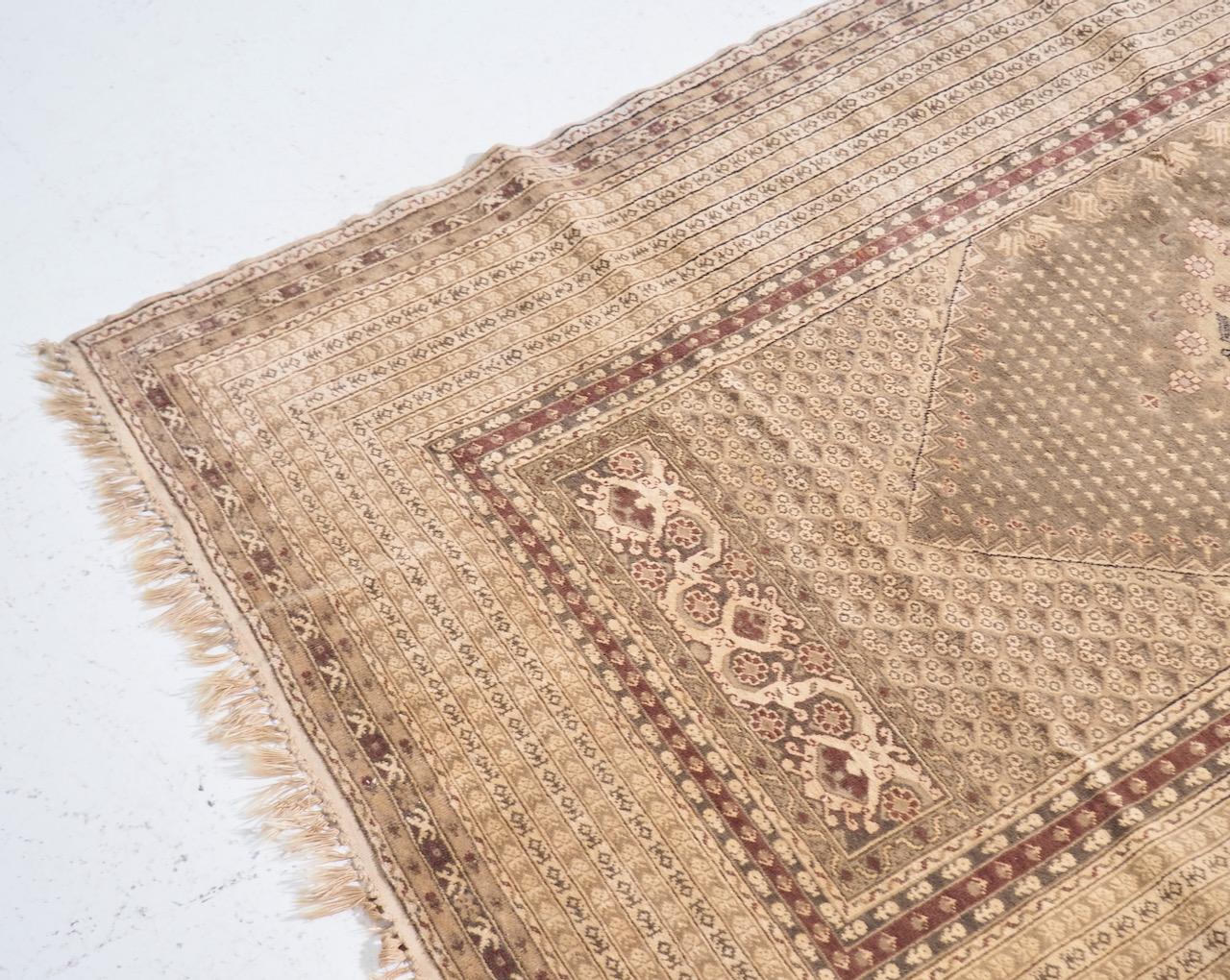 Fabric Fine Oriental Carpet For Sale