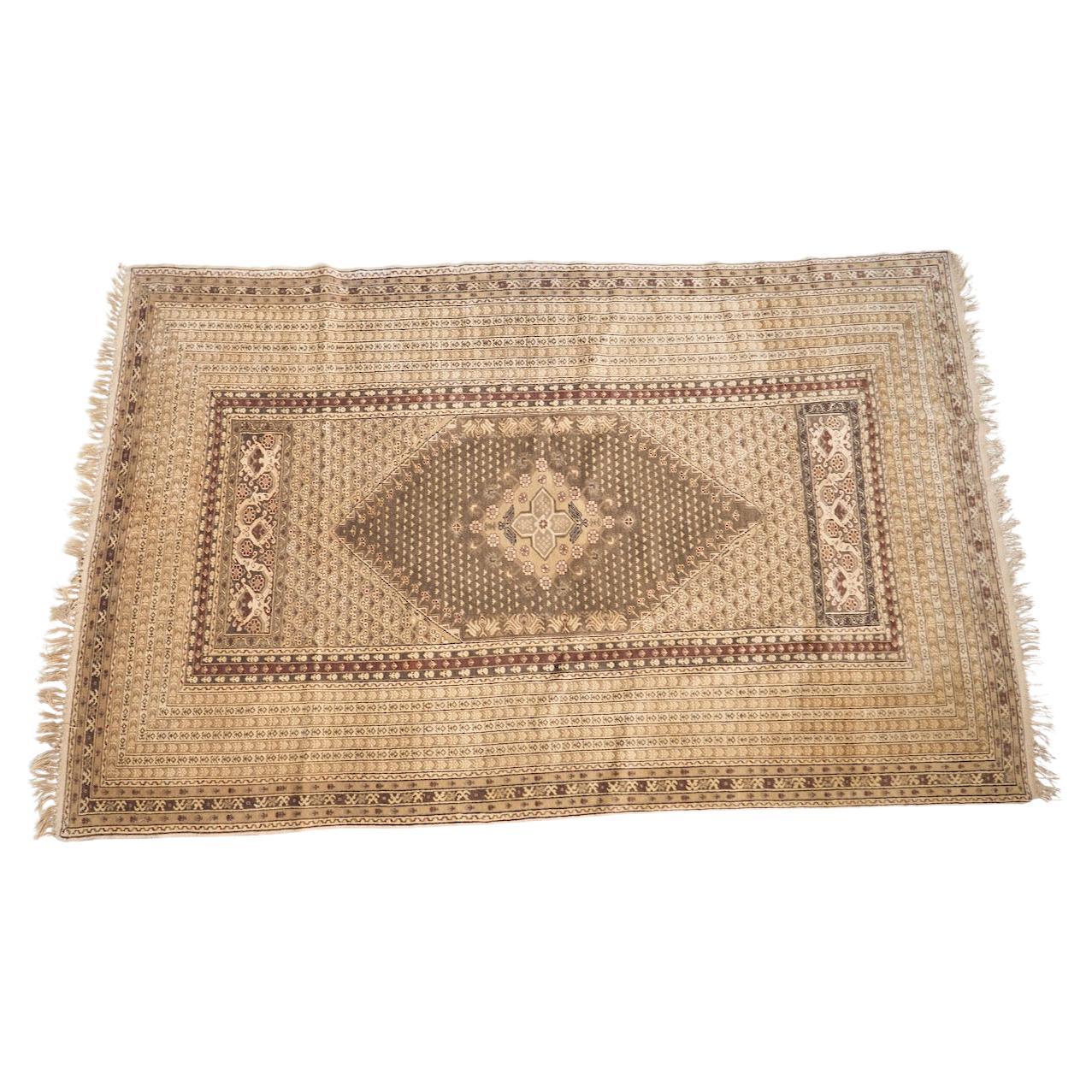 Feiner orientalischer Teppich