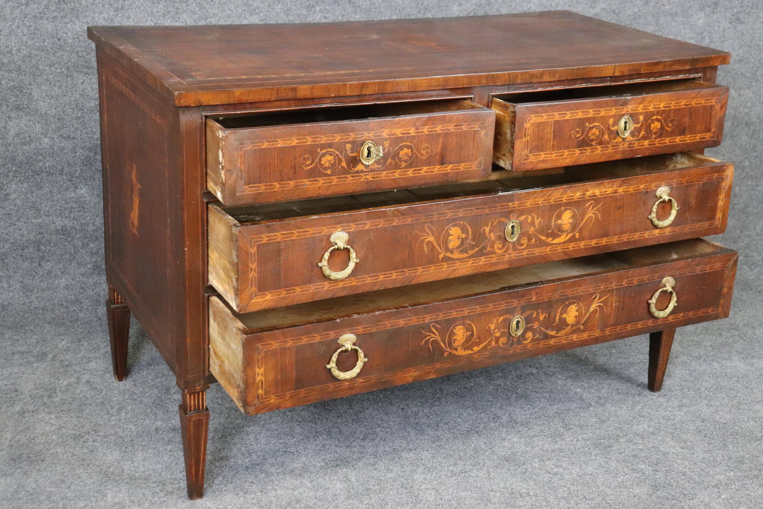 Fine Original Finish Italian Provincial Inlaid Walnut and Fruitwood Commode  For Sale 2