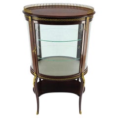 Fine Oval Glass Mahogany Brass Fine Compact Show Case Vitrine Display Cabinet