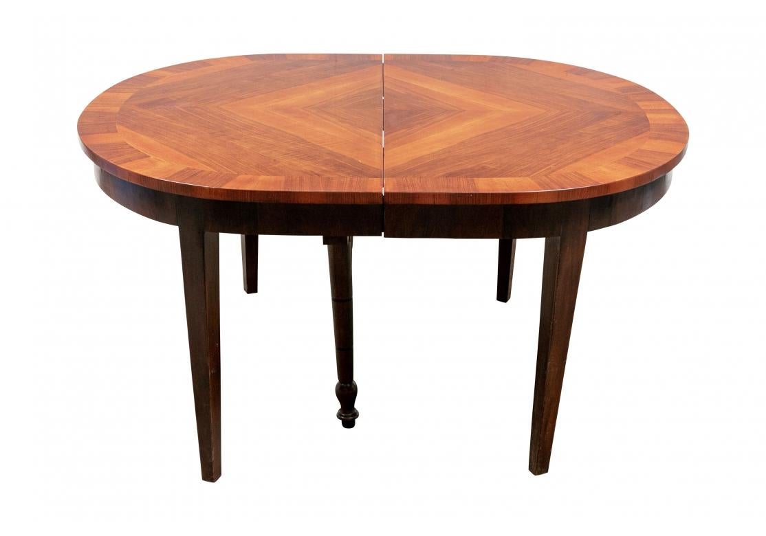 20th Century Fine Oval Parquetry Mahogany Dining Table With 2 Leaves For Sale
