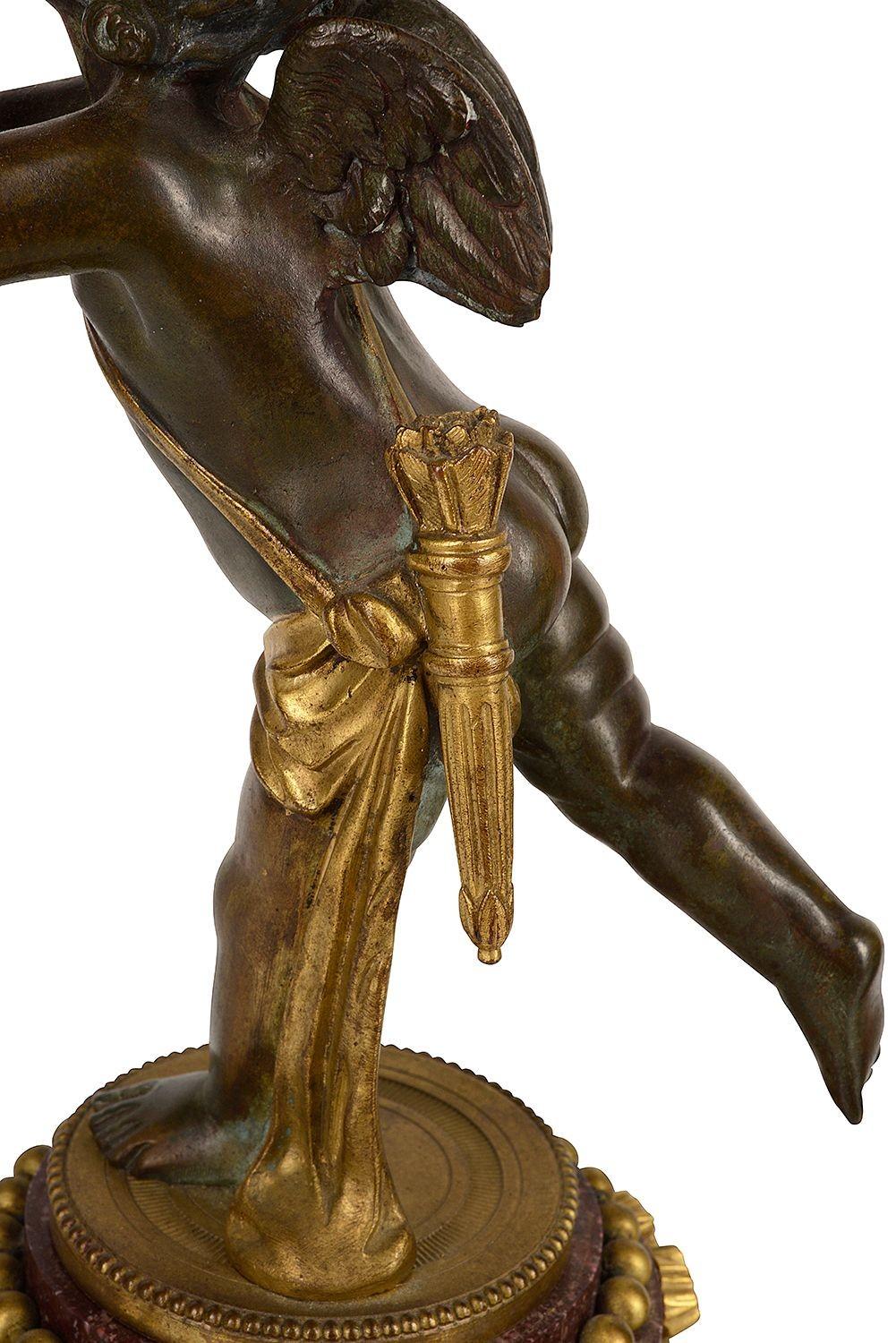 Bronze Paire de candélabres en bronze doré et porphyre du 19ème siècle, attribués à Henry Dasso en vente