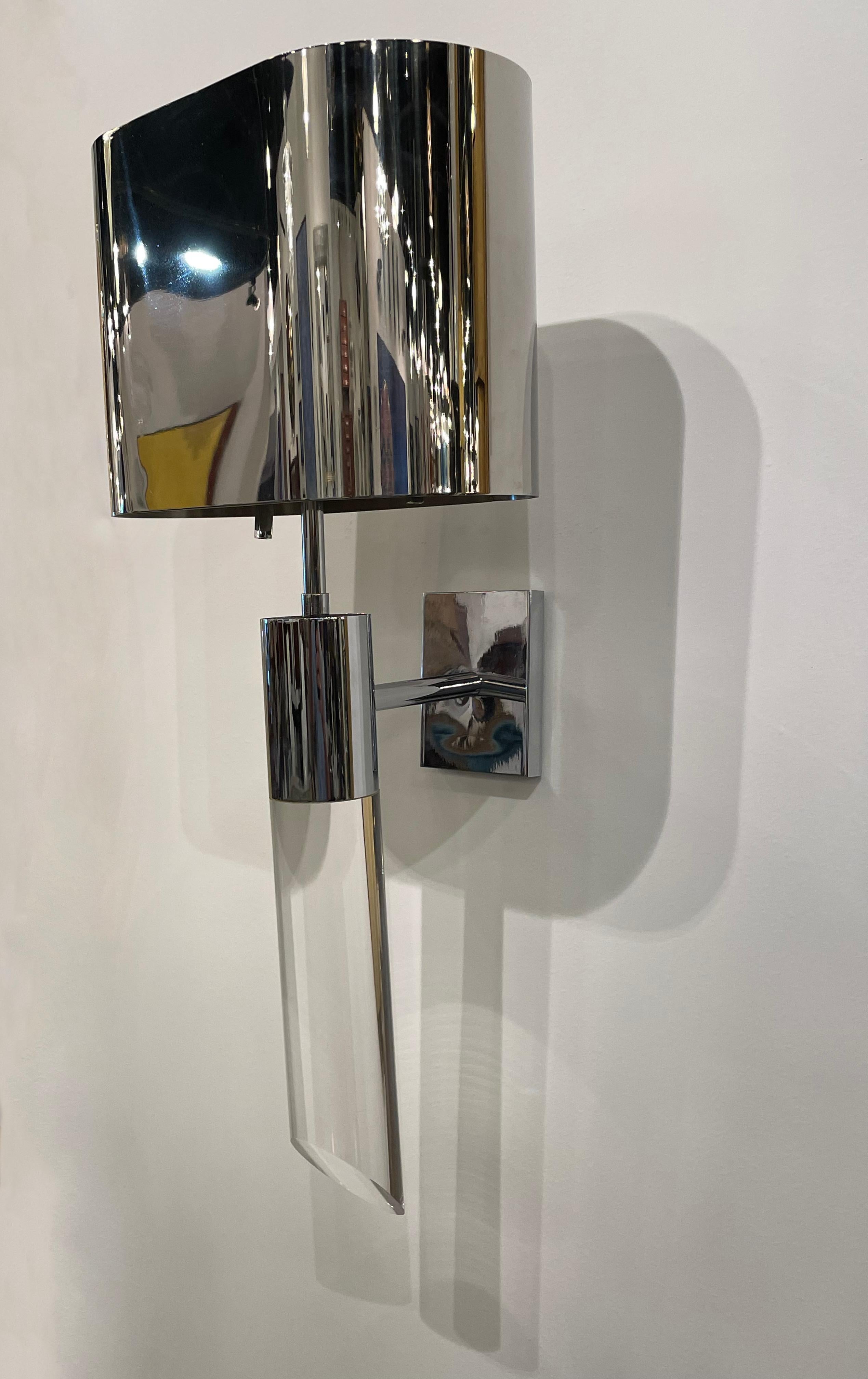 Late 20th Century Fine Pair American Modern Polished Steel and Lucite Wall Lights, Karl Springer For Sale
