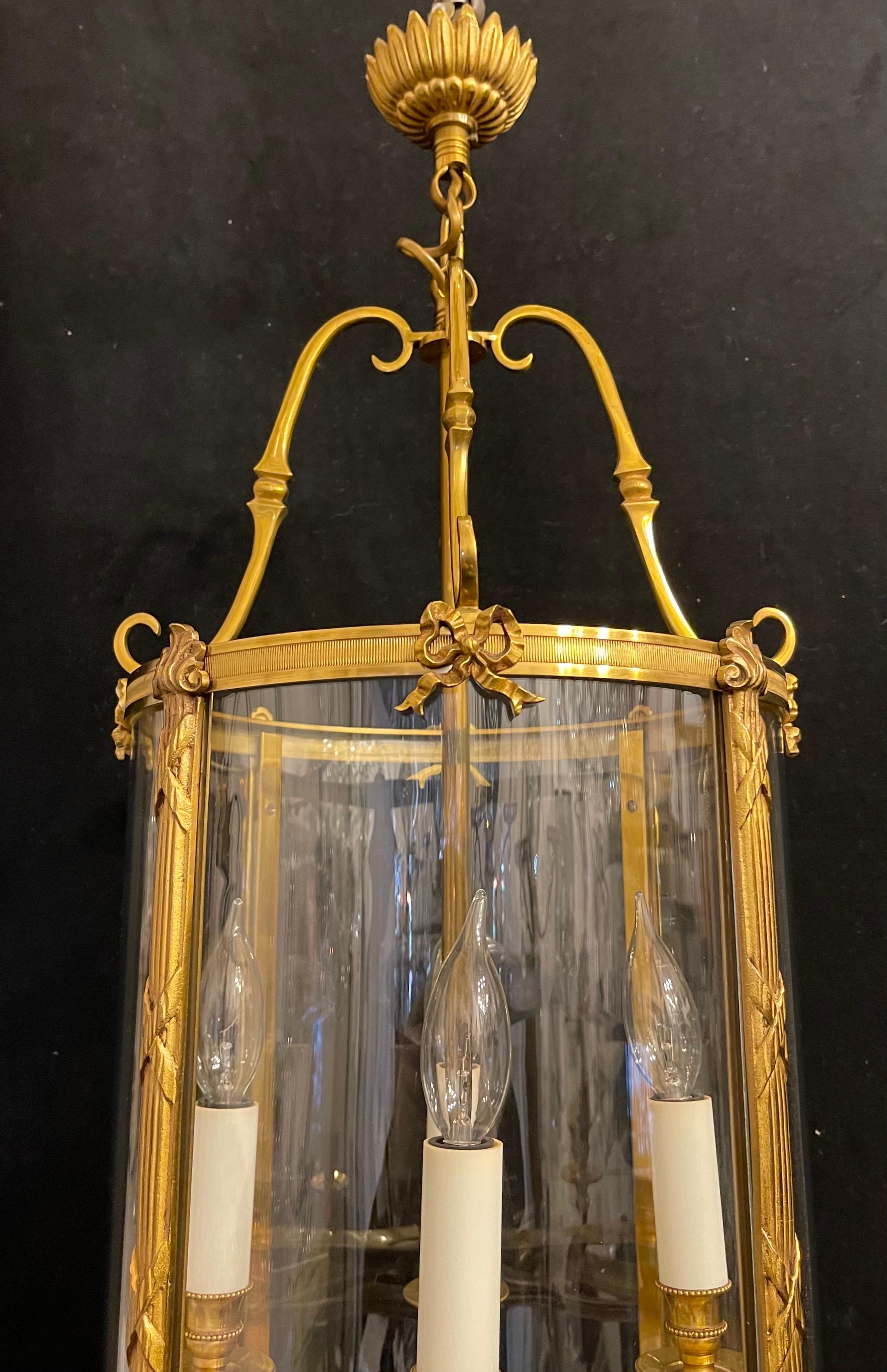 Fine Pair Bronze Readed X-Pattern Curved Glass Lantern Neoclassical Bow ...