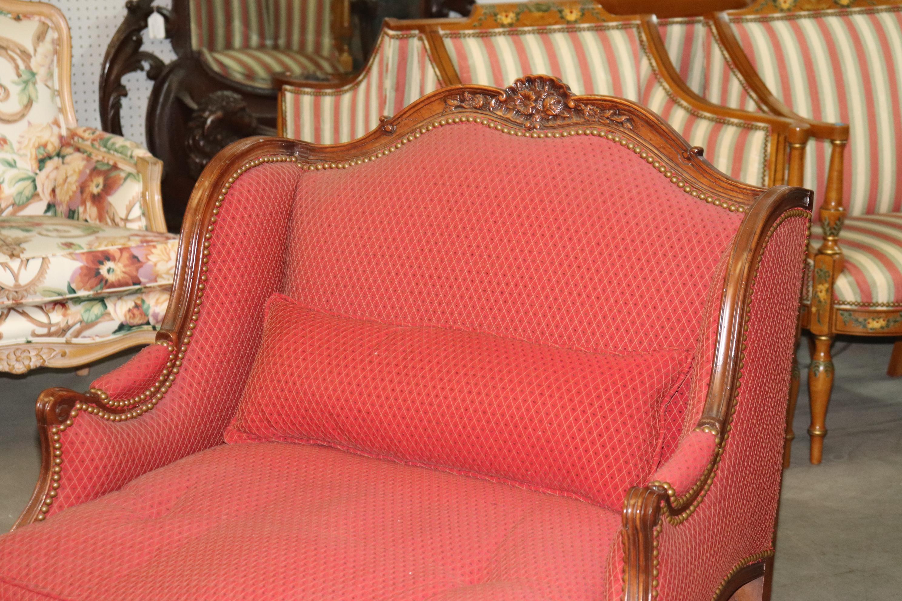 Mid-20th Century Fine Pair Carved Walnut French Louis XV Style Bergere Chairs Marquis Circa 1960s For Sale