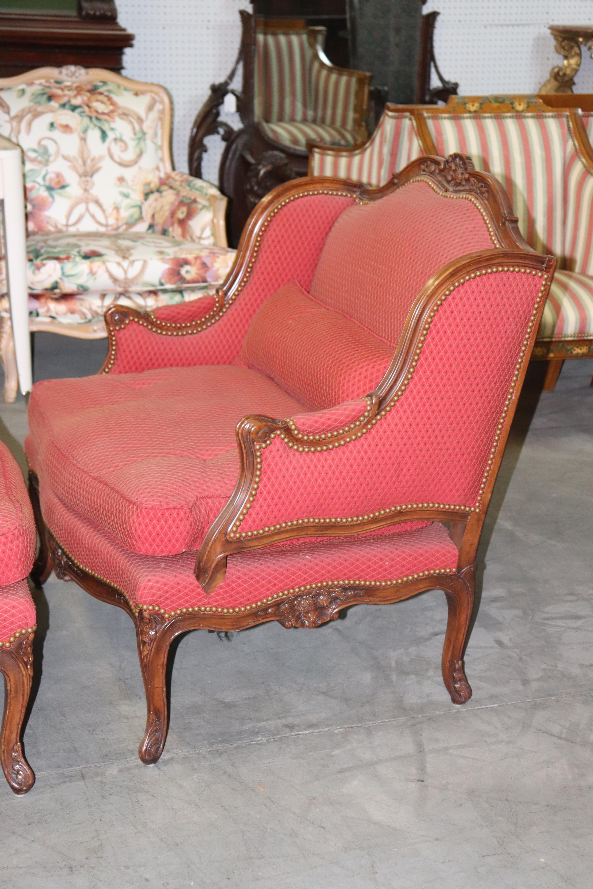 Fine Pair Carved Walnut French Louis XV Style Bergere Chairs Marquis Circa 1960s For Sale 4