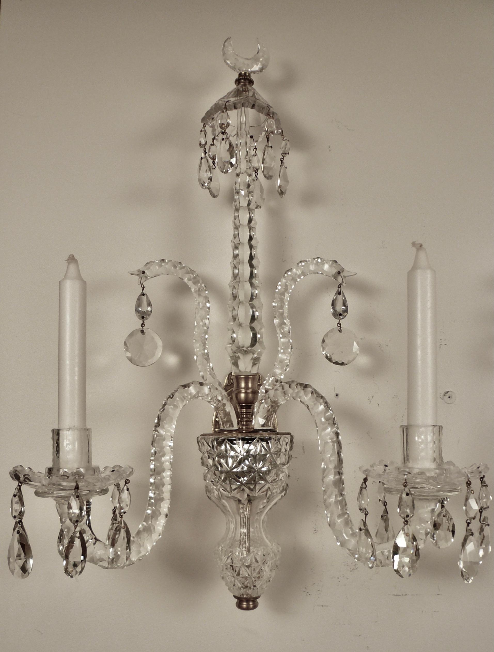 Fine Pair English Georgian Cut Crystal Sconces In Good Condition For Sale In Pittsburgh, PA