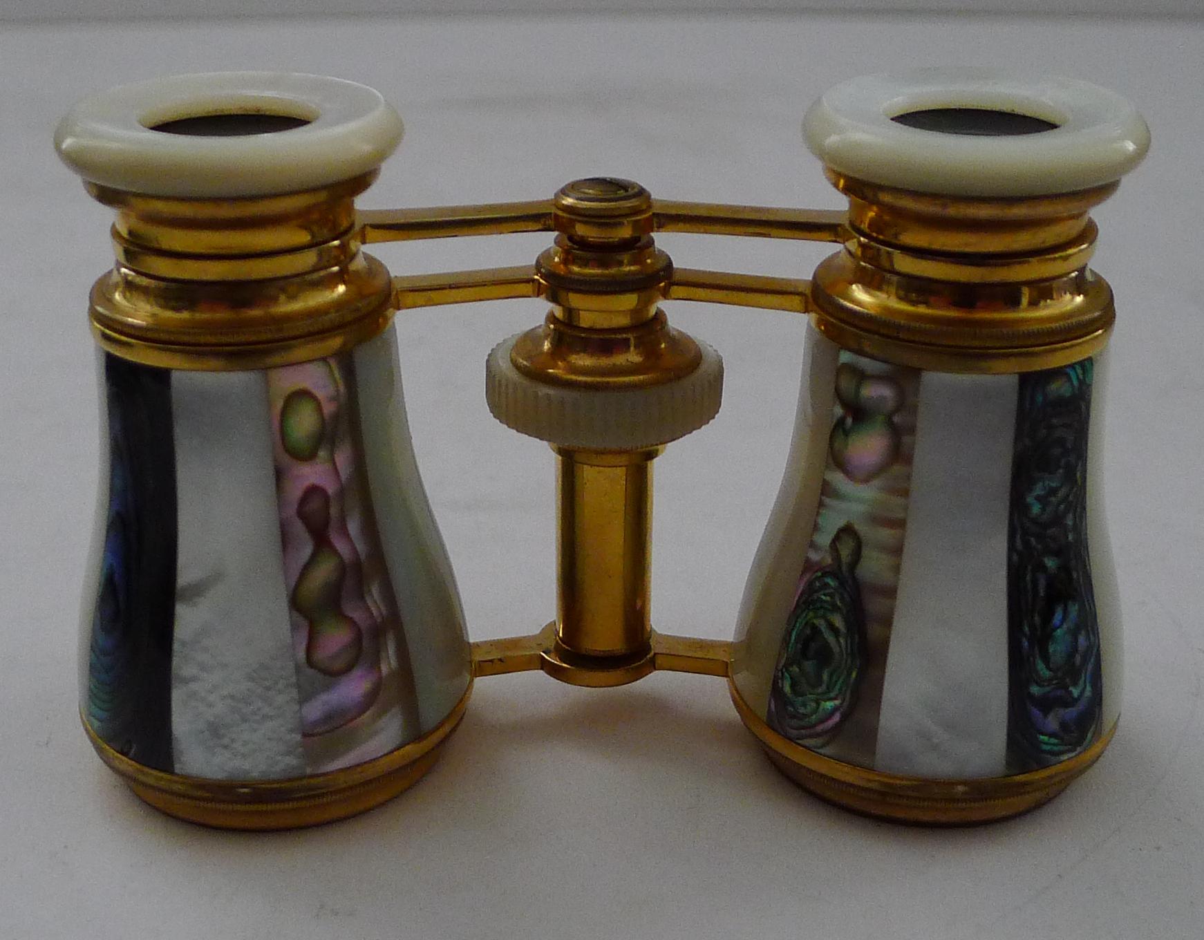 Early 20th Century Fine Pair French Abalone & Mother of Pearl Opera Glasses For Sale