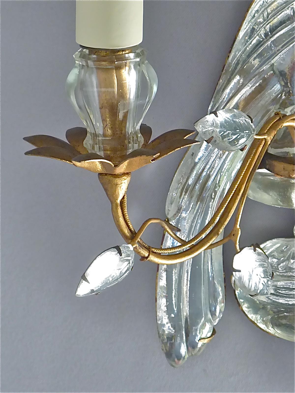 Mid-20th Century Fine Pair French Maison Bagues Parakeet Sconces Gilt Metal Crystal Glass, 1950s For Sale