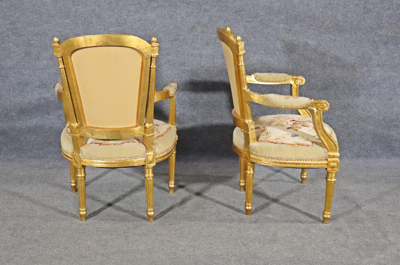 Fine Pair Gilded French Louis XVI Aubusson Upholstered Fauteuils Armchairs In Good Condition In Swedesboro, NJ