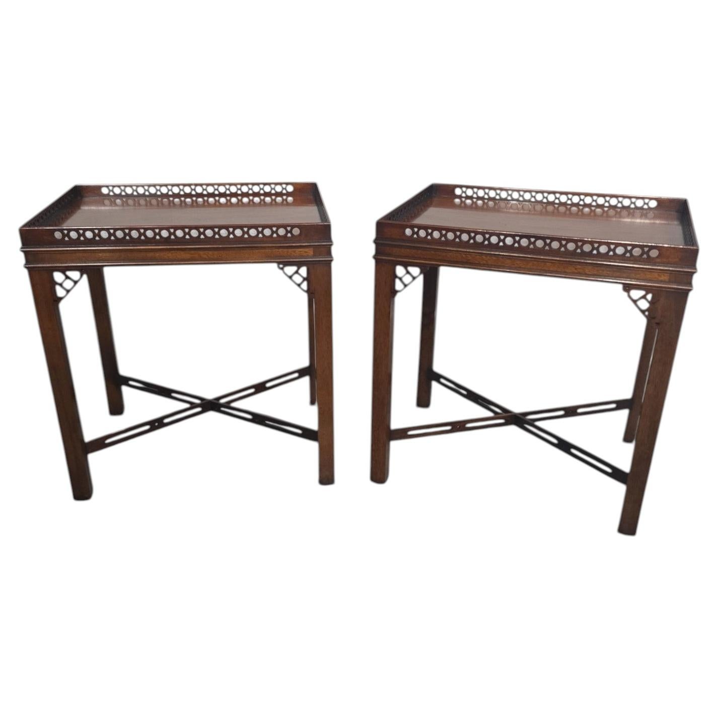 Fine Pair Mahogany Chippendale Side Lamp Tables For Sale