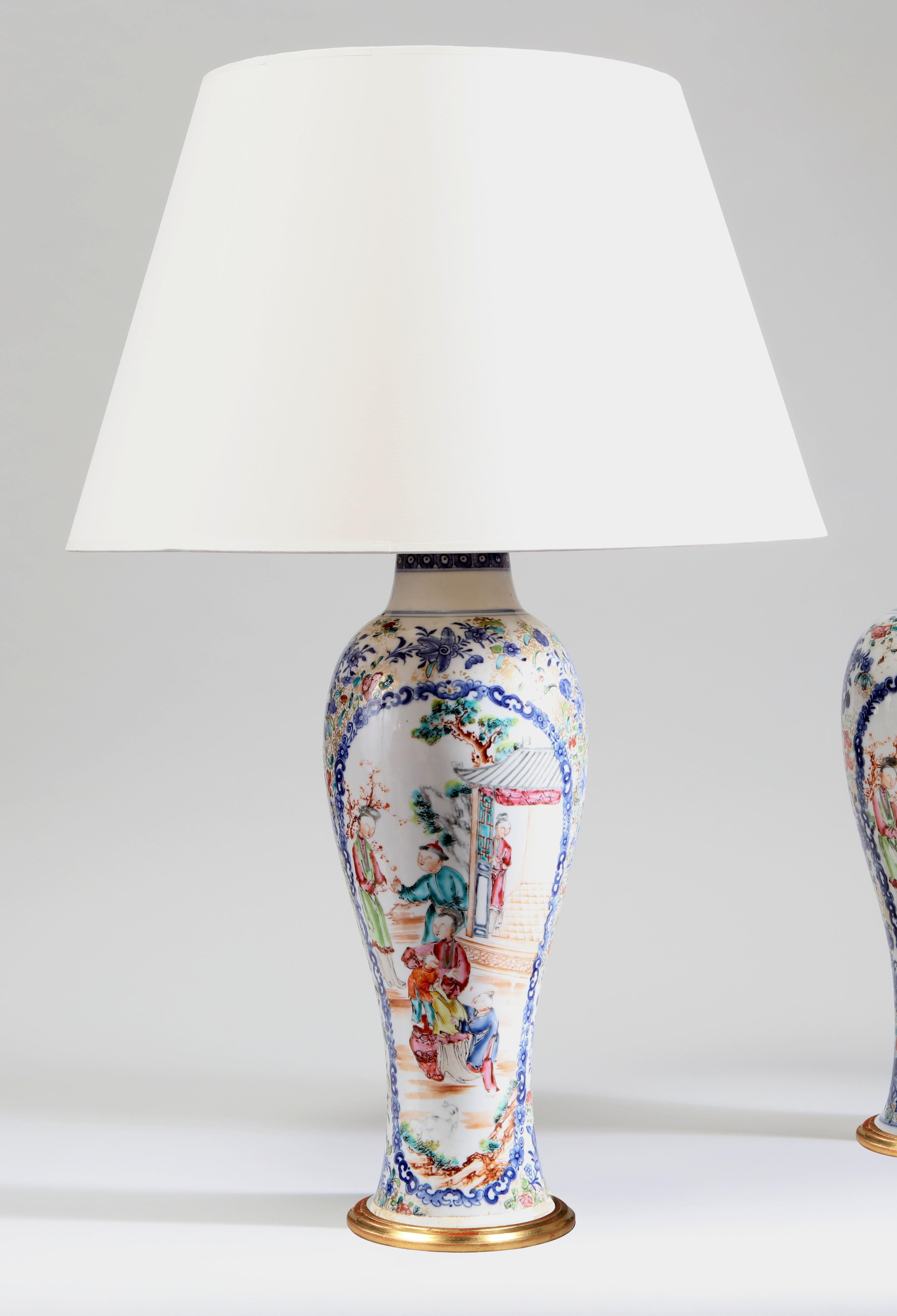 A Pair of 18th Century Chinese Porcelain Vases as Table Lamps with Gilt Bases For Sale 1
