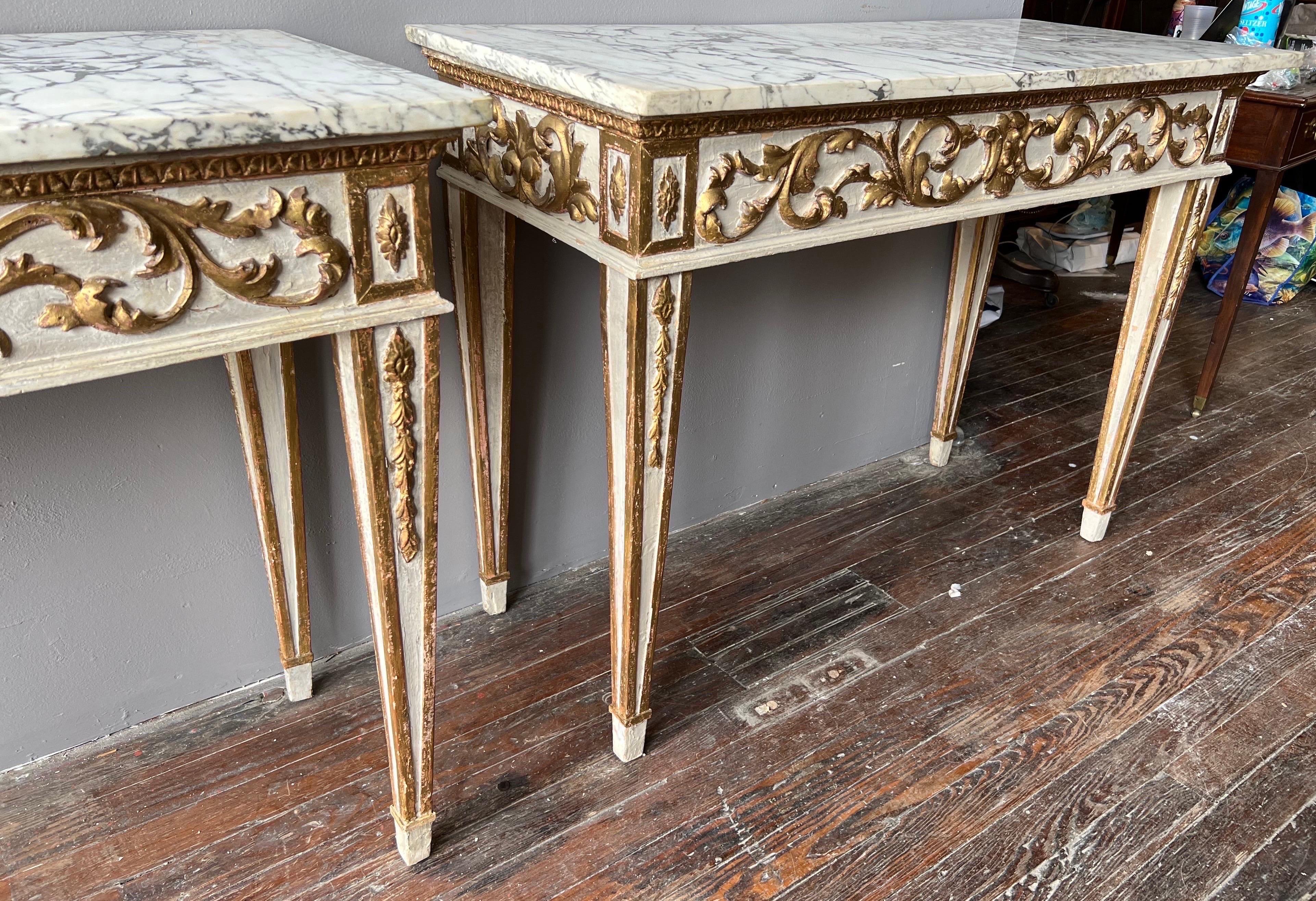 Fine Pair of 18th Century French Neoclassical Giltwood Marble Top Consoles In Good Condition In Charleston, SC
