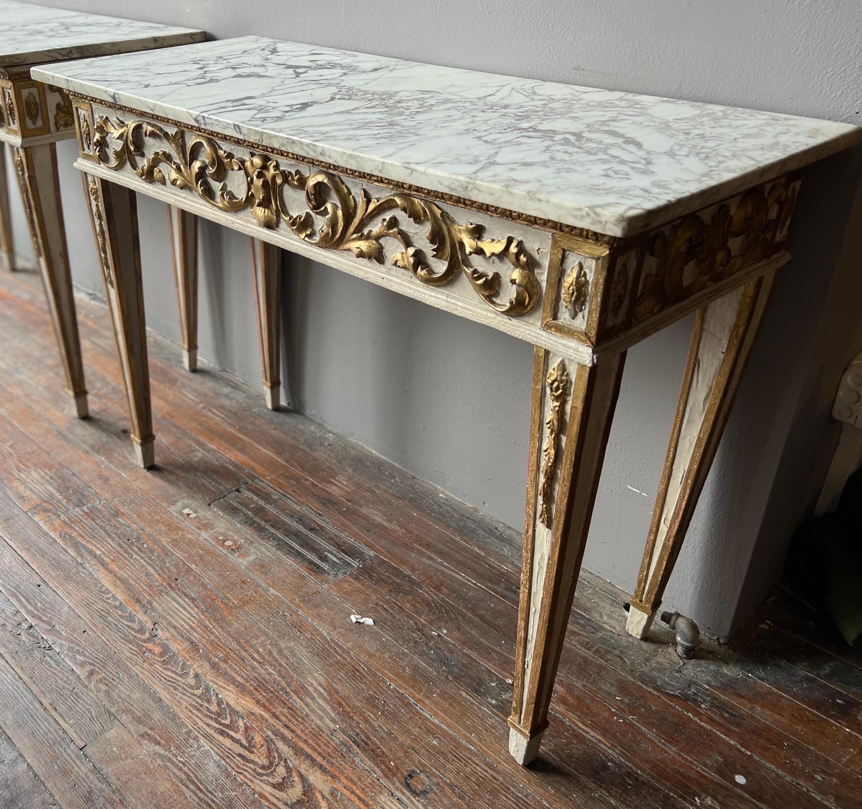 Fine Pair of 18th Century French Neoclassical Giltwood Marble Top Consoles 1
