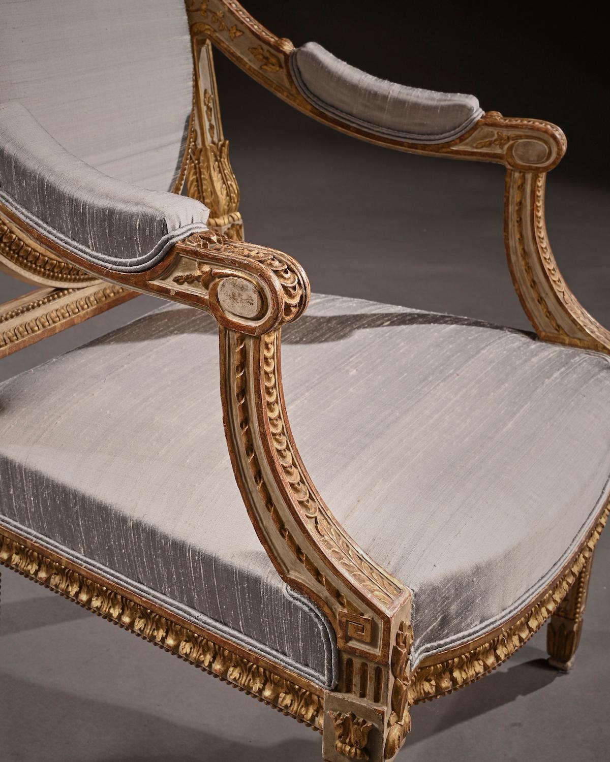 Fine Pair of 19th Century Decorative Italian Painted and Parcel Gilt Armchairs For Sale 6