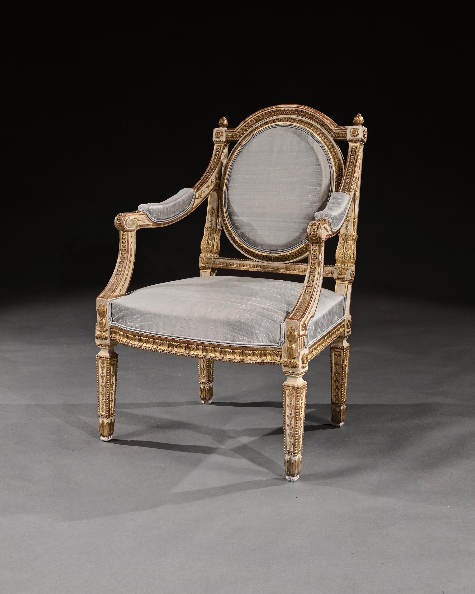 Silk Fine Pair of 19th Century Decorative Italian Painted and Parcel Gilt Armchairs For Sale