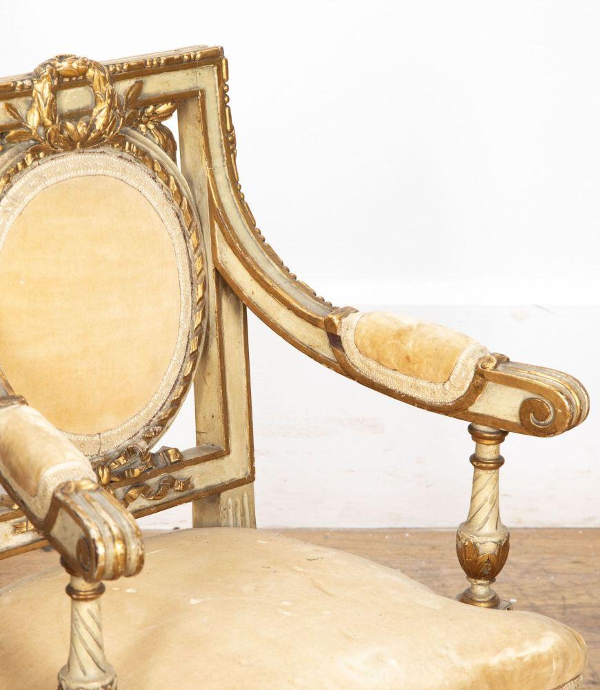 Feines Paar französischer vergoldeter und bemalter Kinder-Salonstühle aus dem 19. Jahrhundert (Napoleon III.) im Angebot