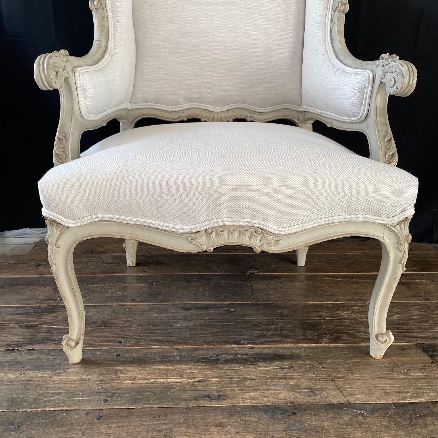 Fine Pair of 19th Century French Louis XV Carved Armchairs Wingchairs  For Sale 3