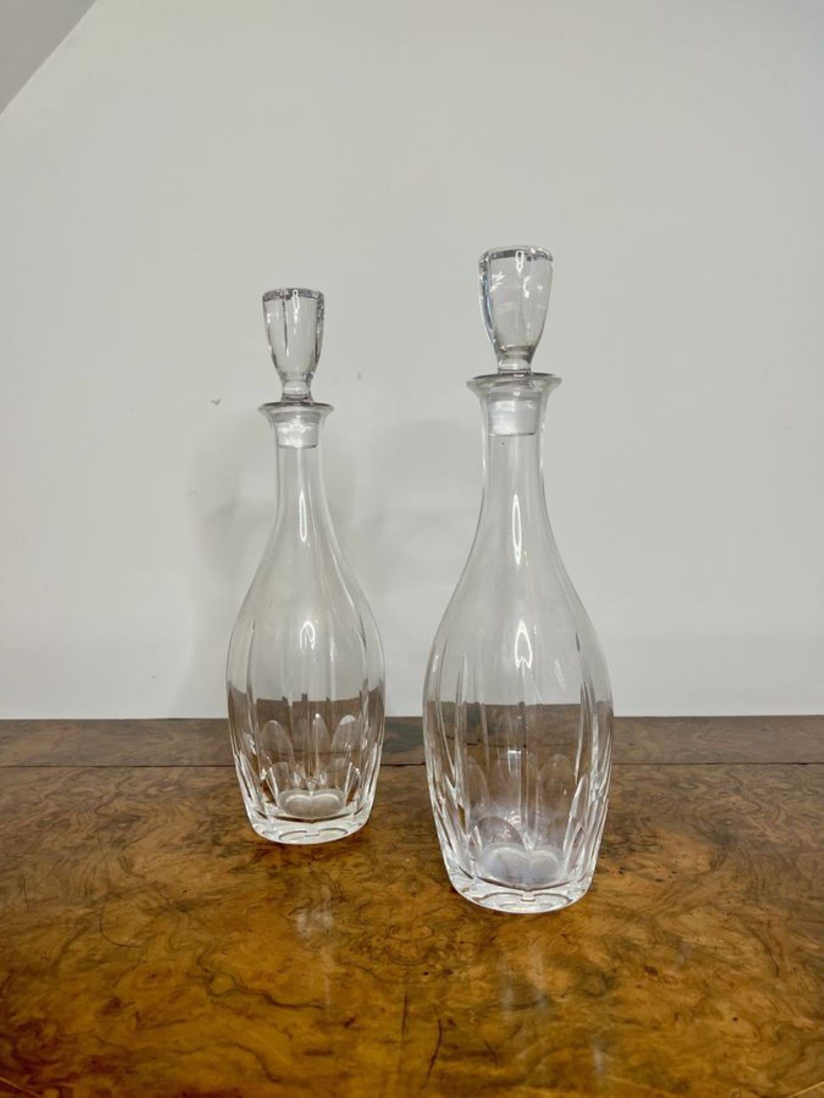 Fine pair of antique Edwardian glass decanters  In Good Condition For Sale In Ipswich, GB