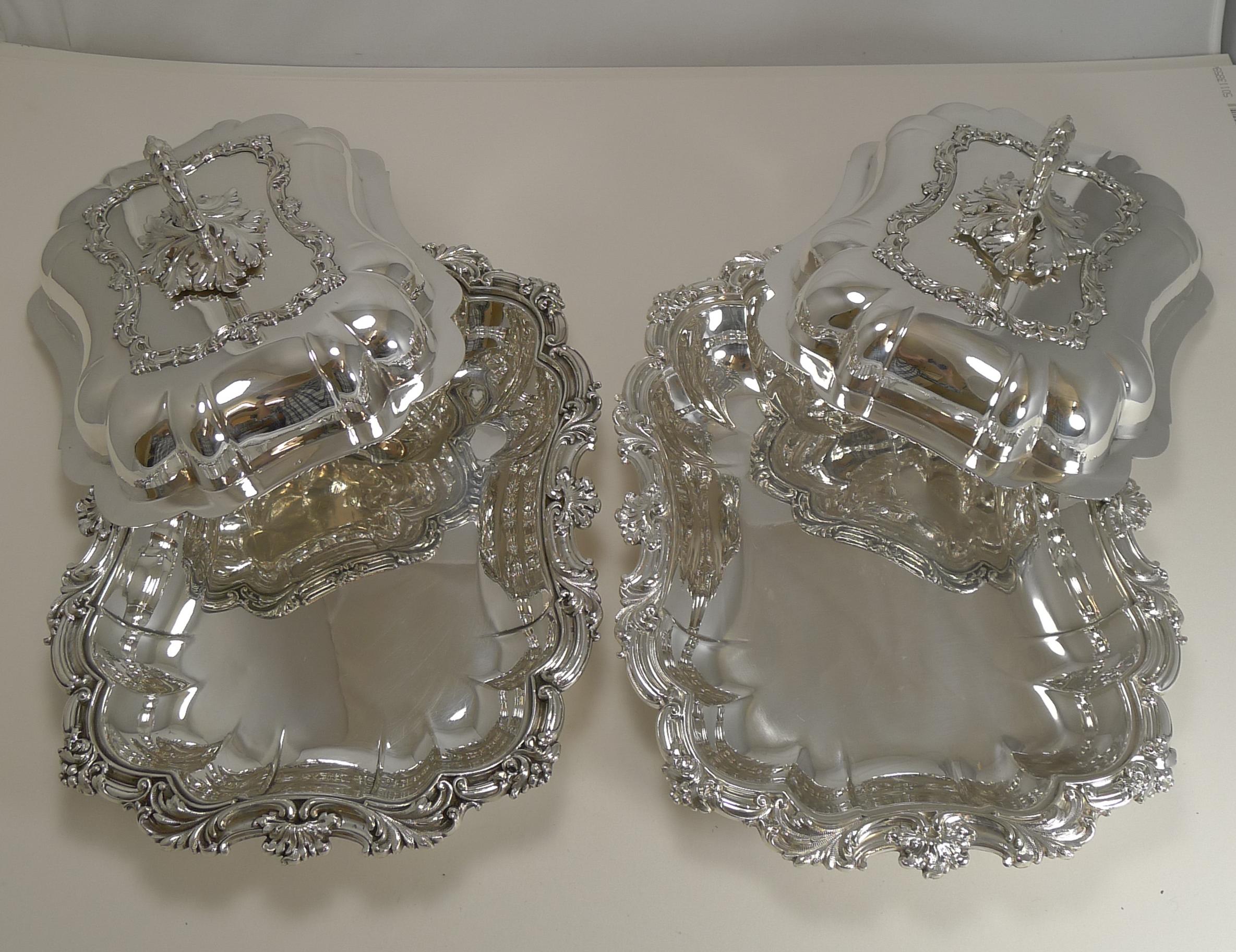 Fine Pair of Antique English Entree Dishes in Silver Plate by Walker and Hall 2