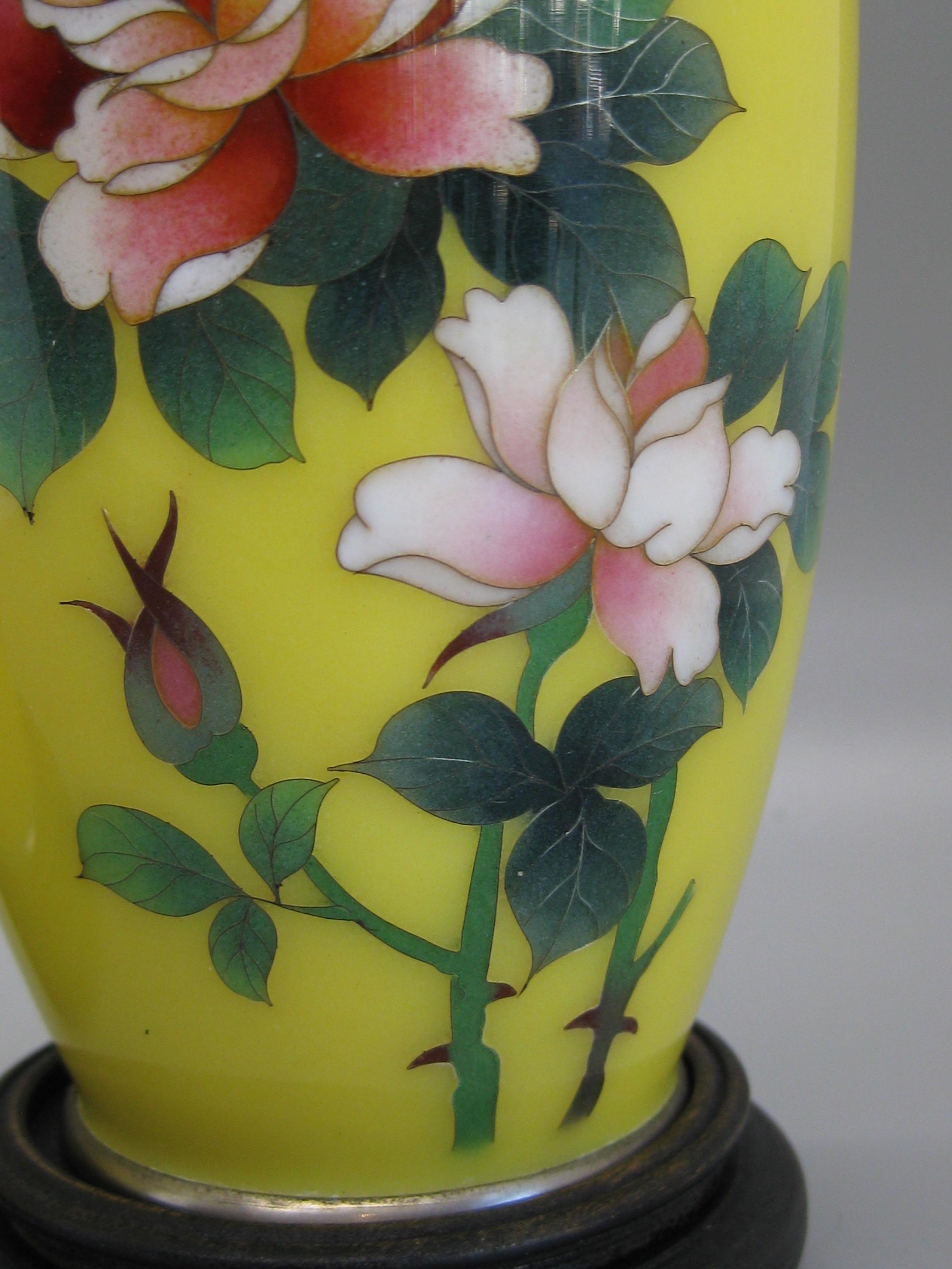 Fine Pair of Antique Japanese Cloisonné Enamel Vase Attributed to Ando Jubei In Good Condition For Sale In San Diego, CA