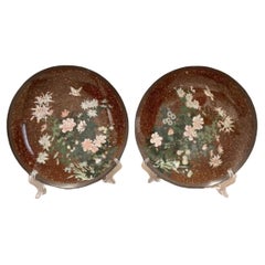 Feines Paar antiker japanischer Cloisonné-Teller
