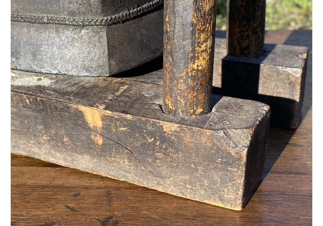 Fino par de campanas de elefante antiguas tailandesas montadas en bronce en venta 4