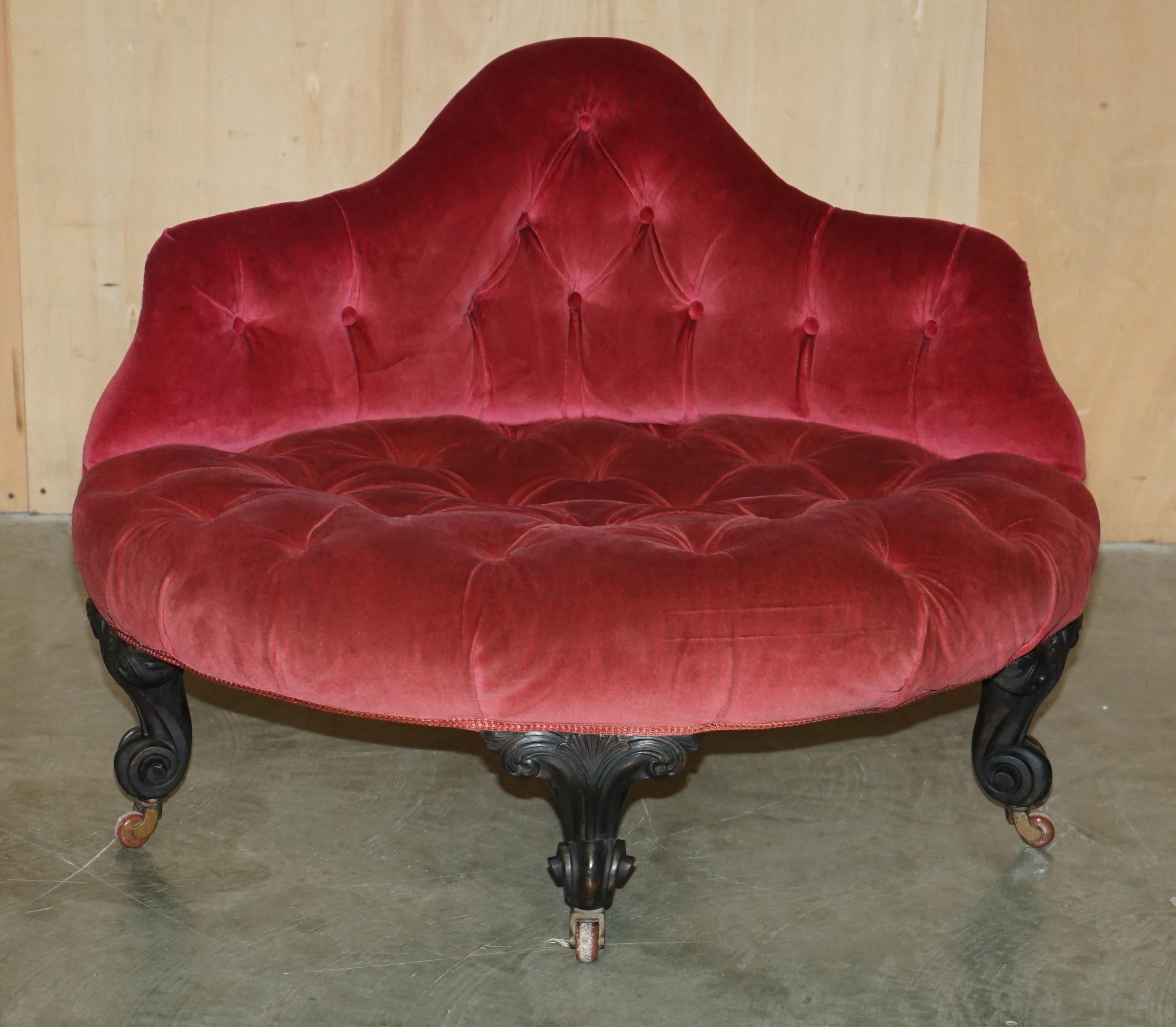INE paire de chaises de conversation anciennes victoriennes CHESTERFIELD TUFTED WINDOW en vente 6