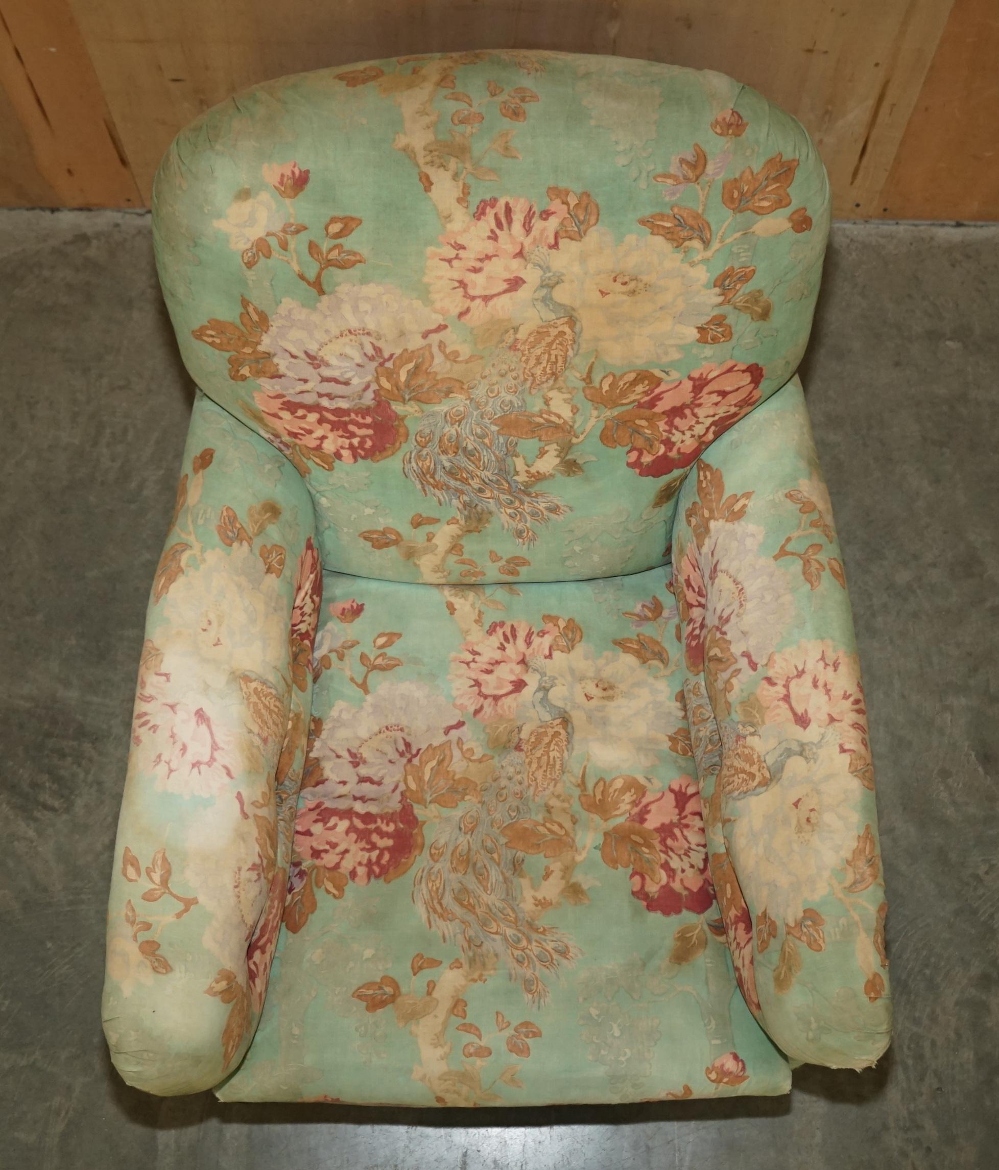 FINE PAIR OF ANTIQUE VICTORIAN MAPLE & CO HOWARD ENGLISH COUNTRY HOUSE ARMCHAIRs 8