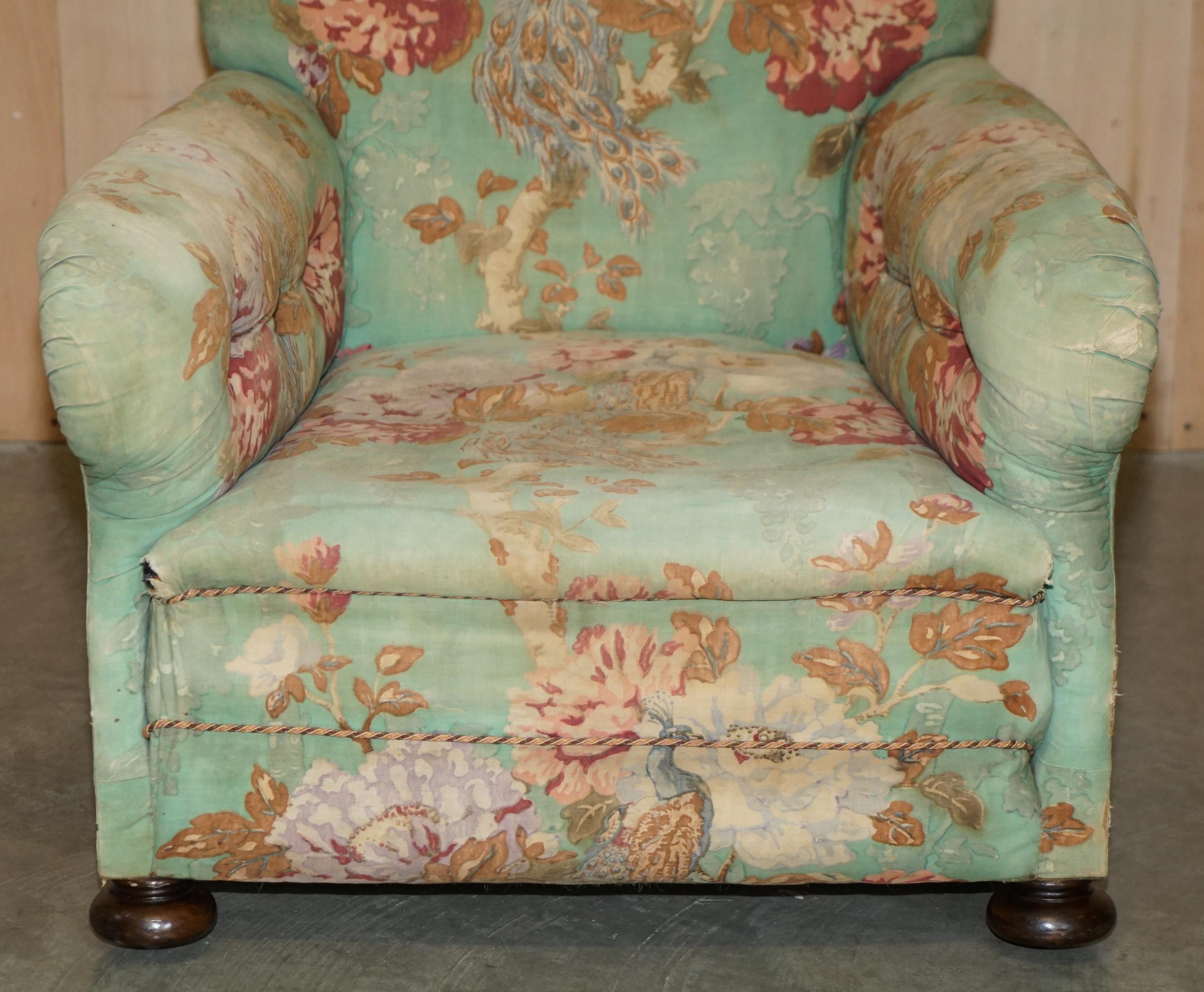 FINE PAIR OF ANTIQUE VICTORIAN MAPLE & CO HOWARD ENGLISH COUNTRY HOUSE ARMCHAIRs 11