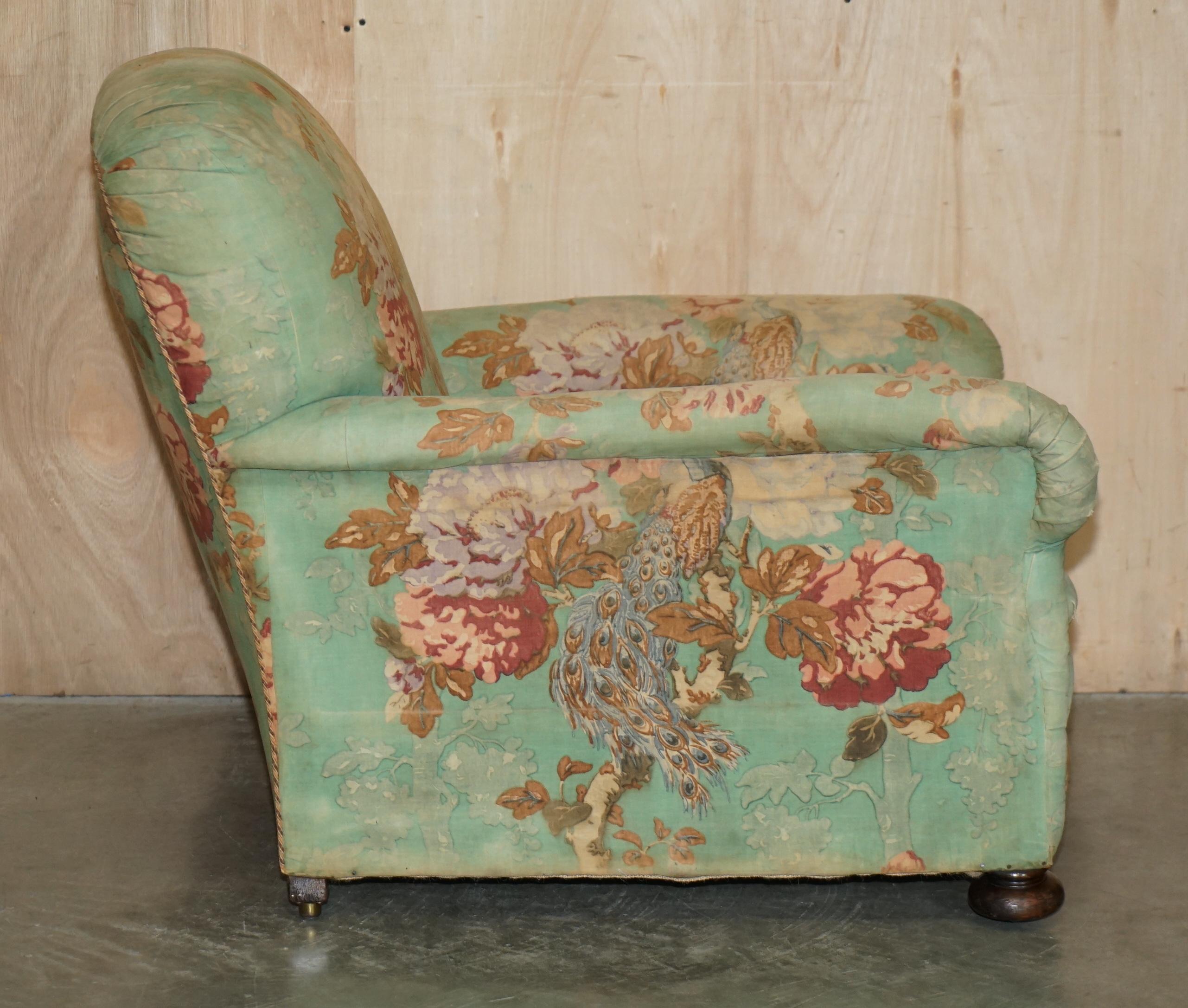 FINE PAIR OF ANTIQUE VICTORIAN MAPLE & CO HOWARD ENGLISH COUNTRY HOUSE ARMCHAIRs 1
