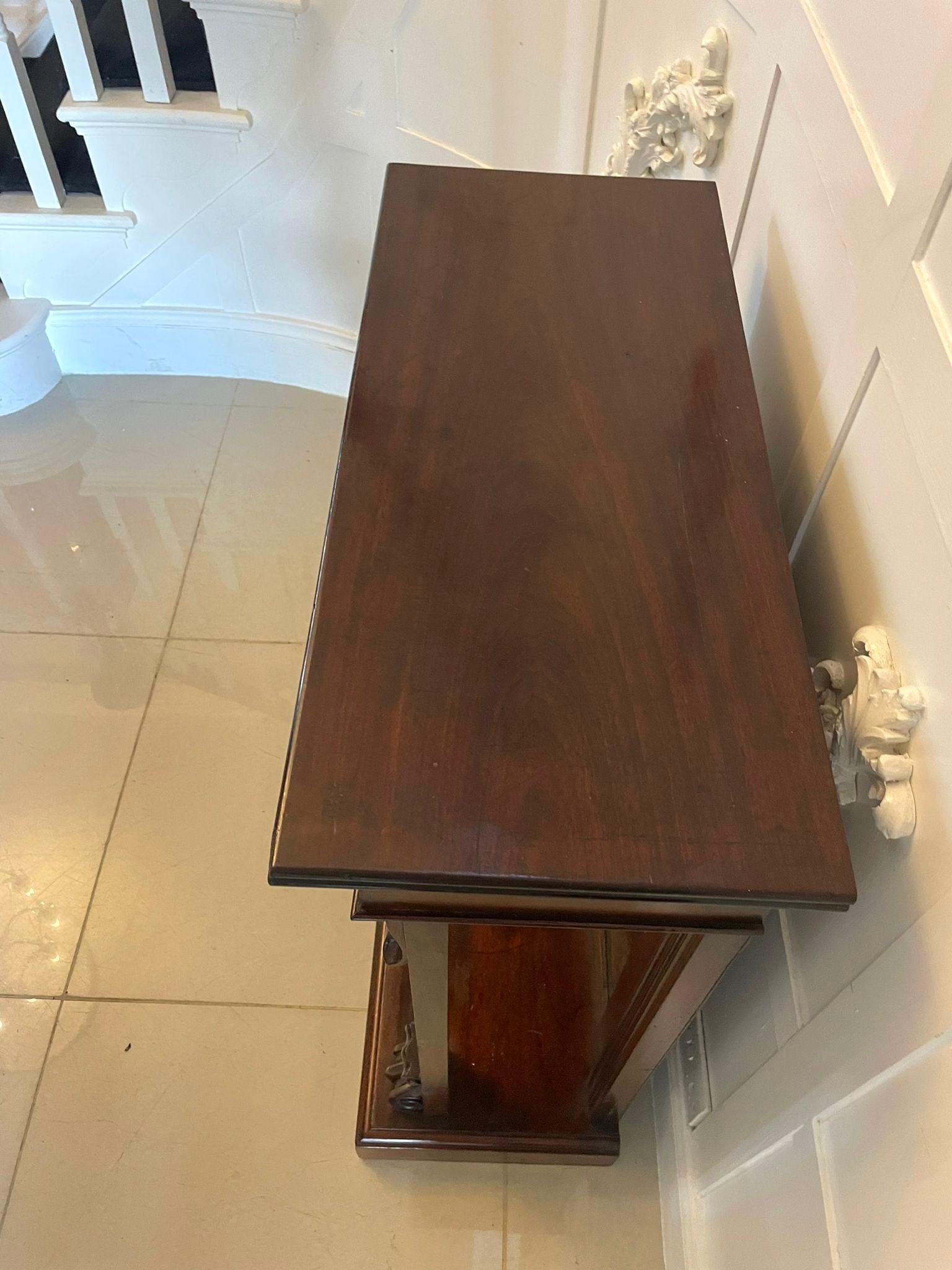 Fine Pair of Antique William IV Quality Mahogany Console Tables For Sale 5