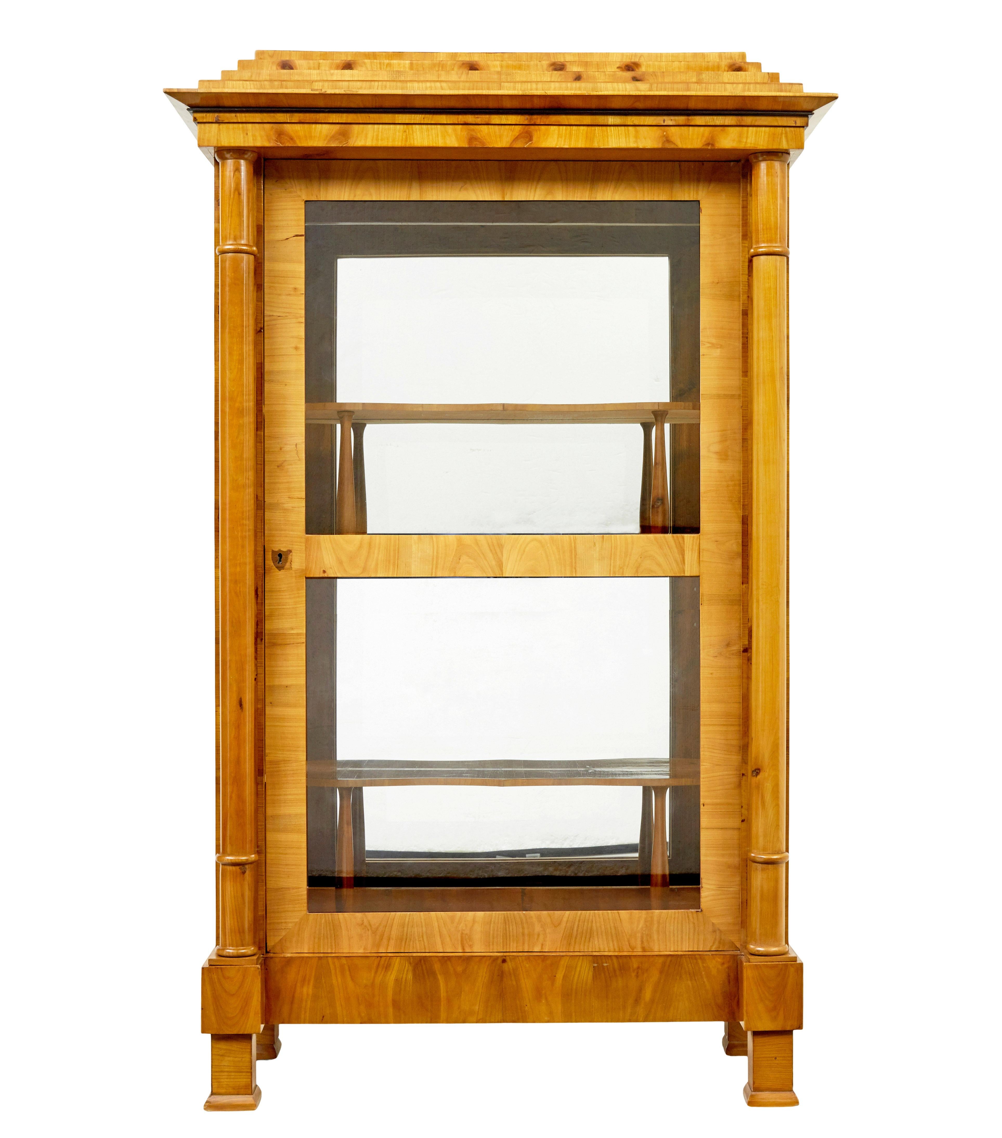 Fine pair of biedermeier glazed elm display cabinets circa 1840.

We are pleased to offer this pair of swedish biedermeier period vitrines, which offer many possibilities for the home, retail or hospitality.

Single glazed door to each which open on