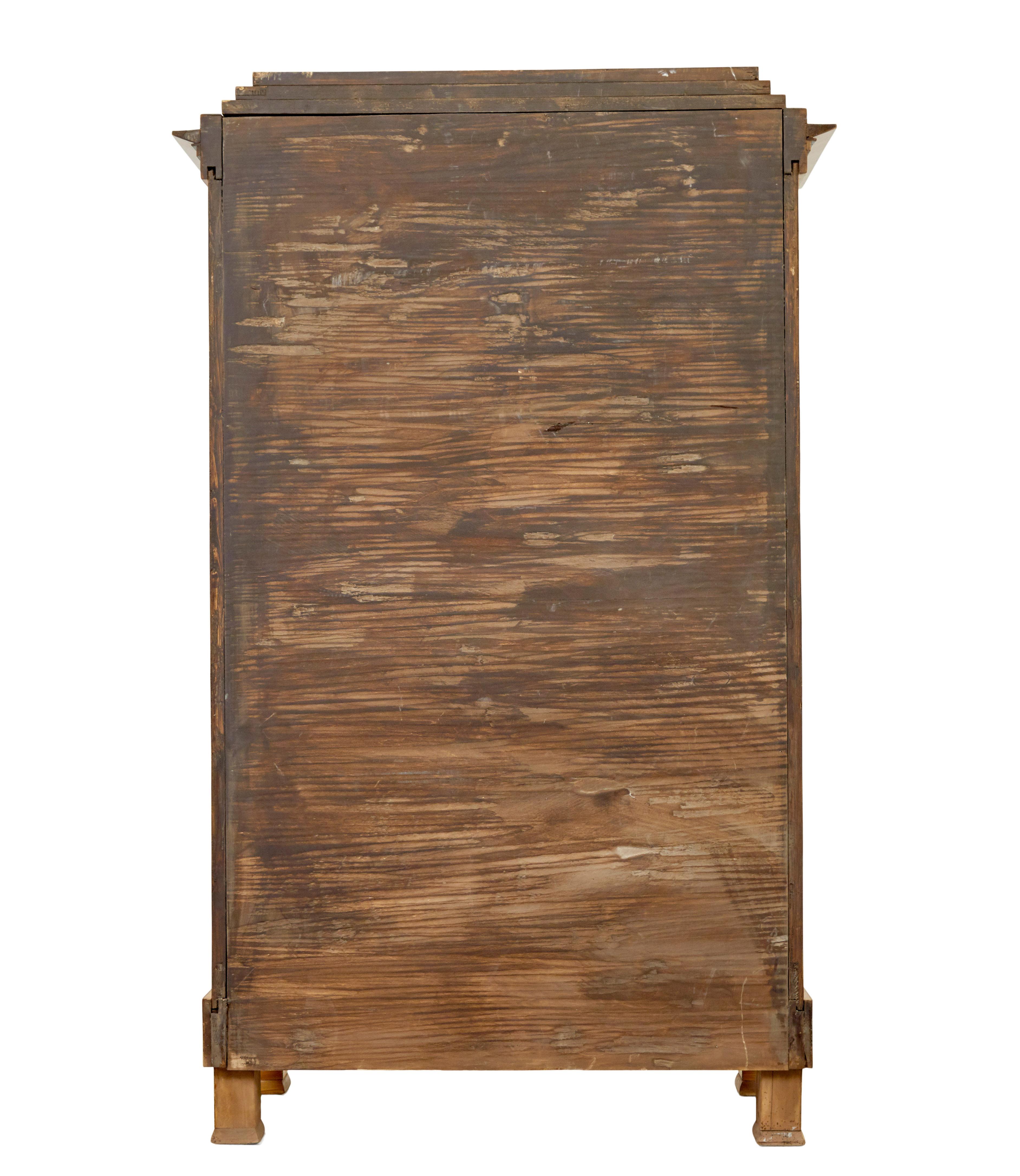 19th Century Fine pair of Biedermeier glazed elm display cabinets For Sale