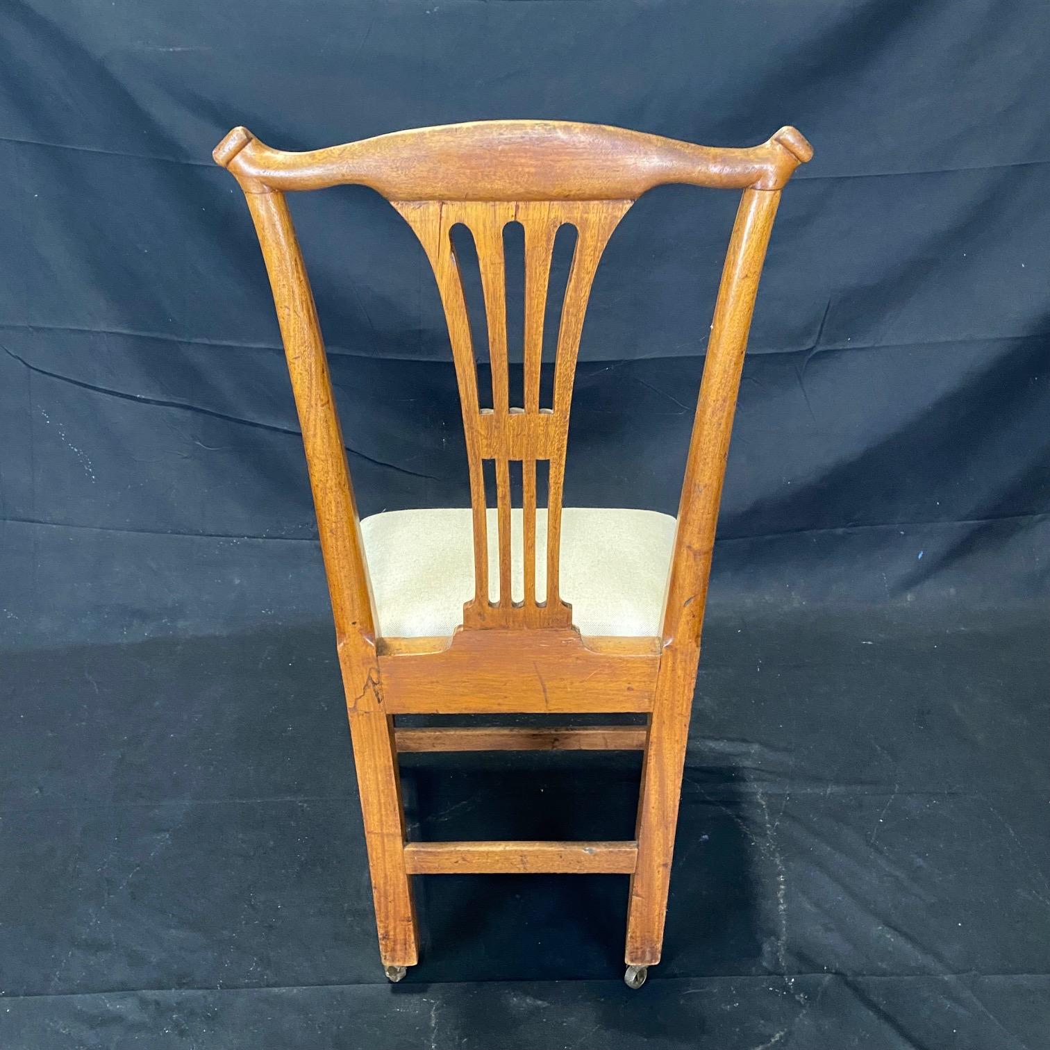Fine Pair of British Georgian Style Dining or Side Chairs  For Sale 1