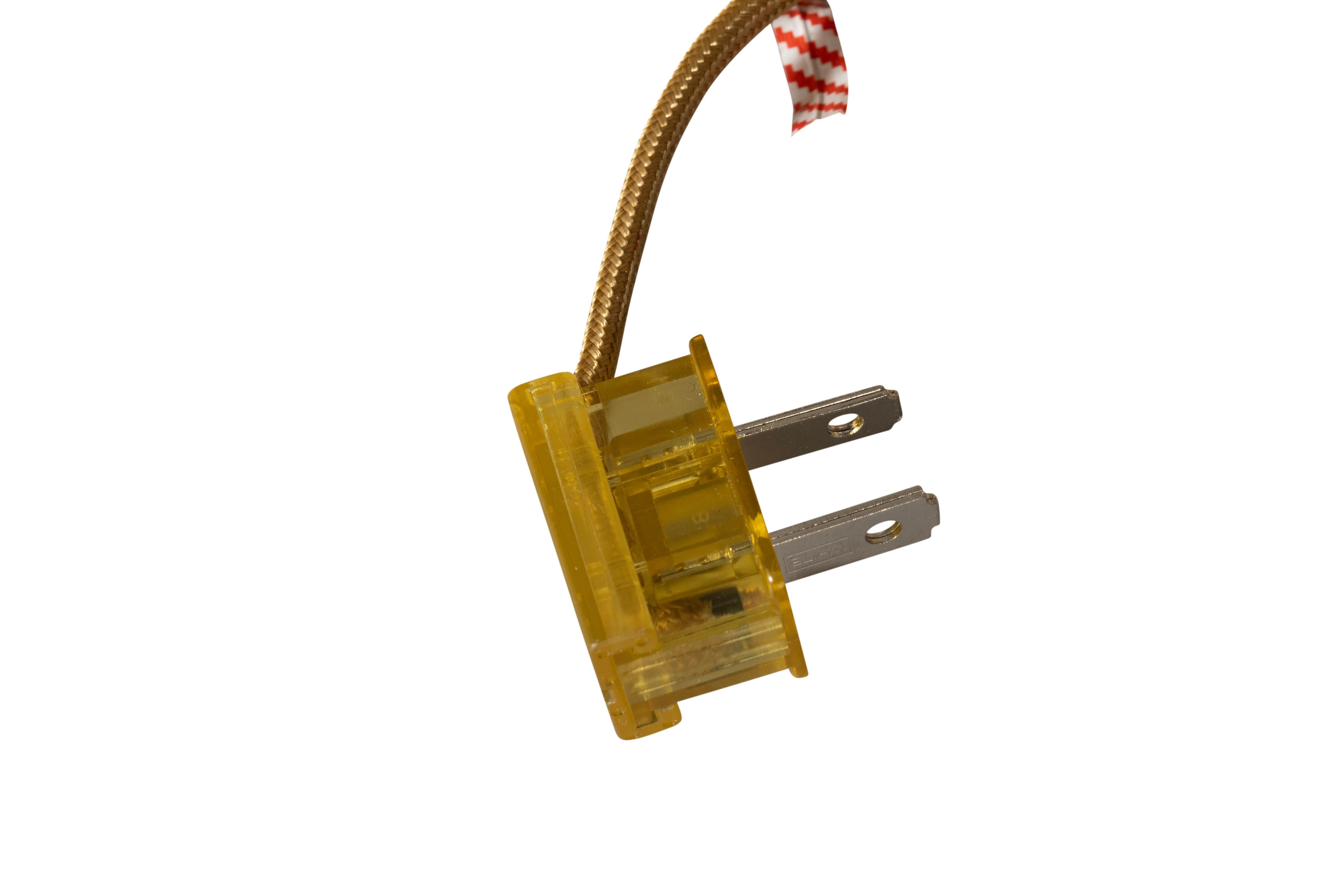 Fine paire de lampes Bouillotte en bronze doré de Charles X en vente 6