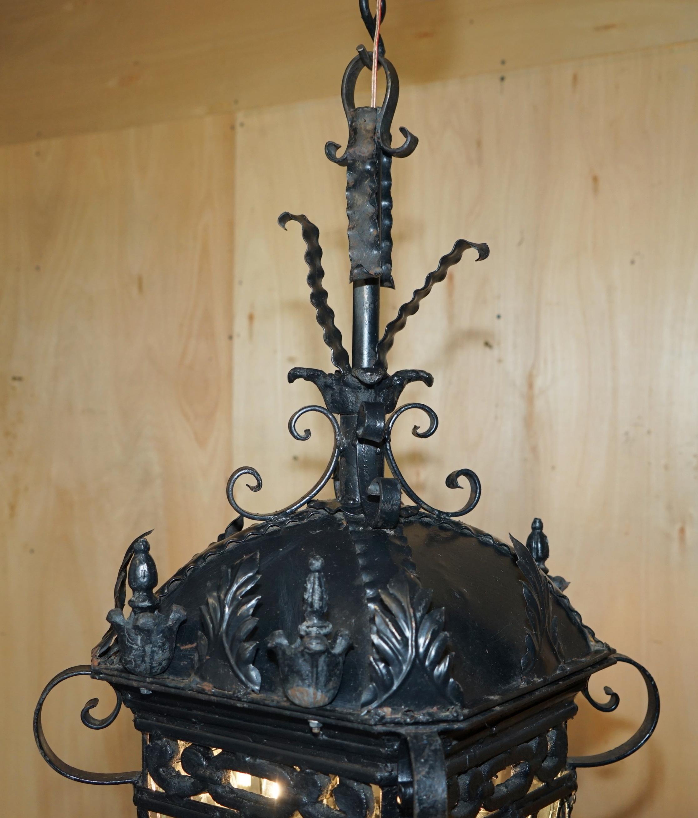 French FINE PAIR OF EXTRA LARGE 20TH CENTURY FRENCH PARISIAN ART DECO HANGING LANTERNs For Sale
