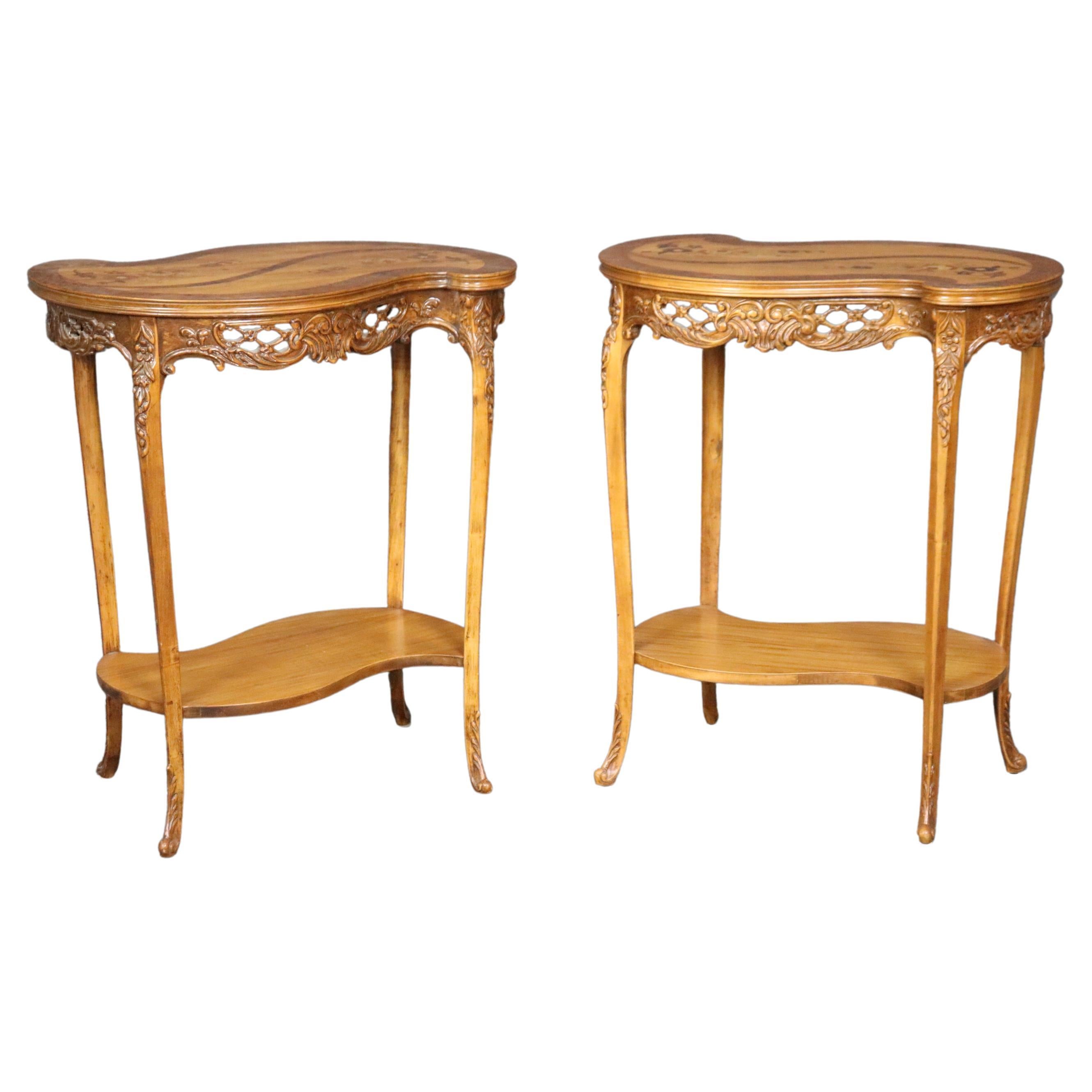 Fine Pair of French Walnut and Satinwood Carved Kidney Shapes End Tables  For Sale